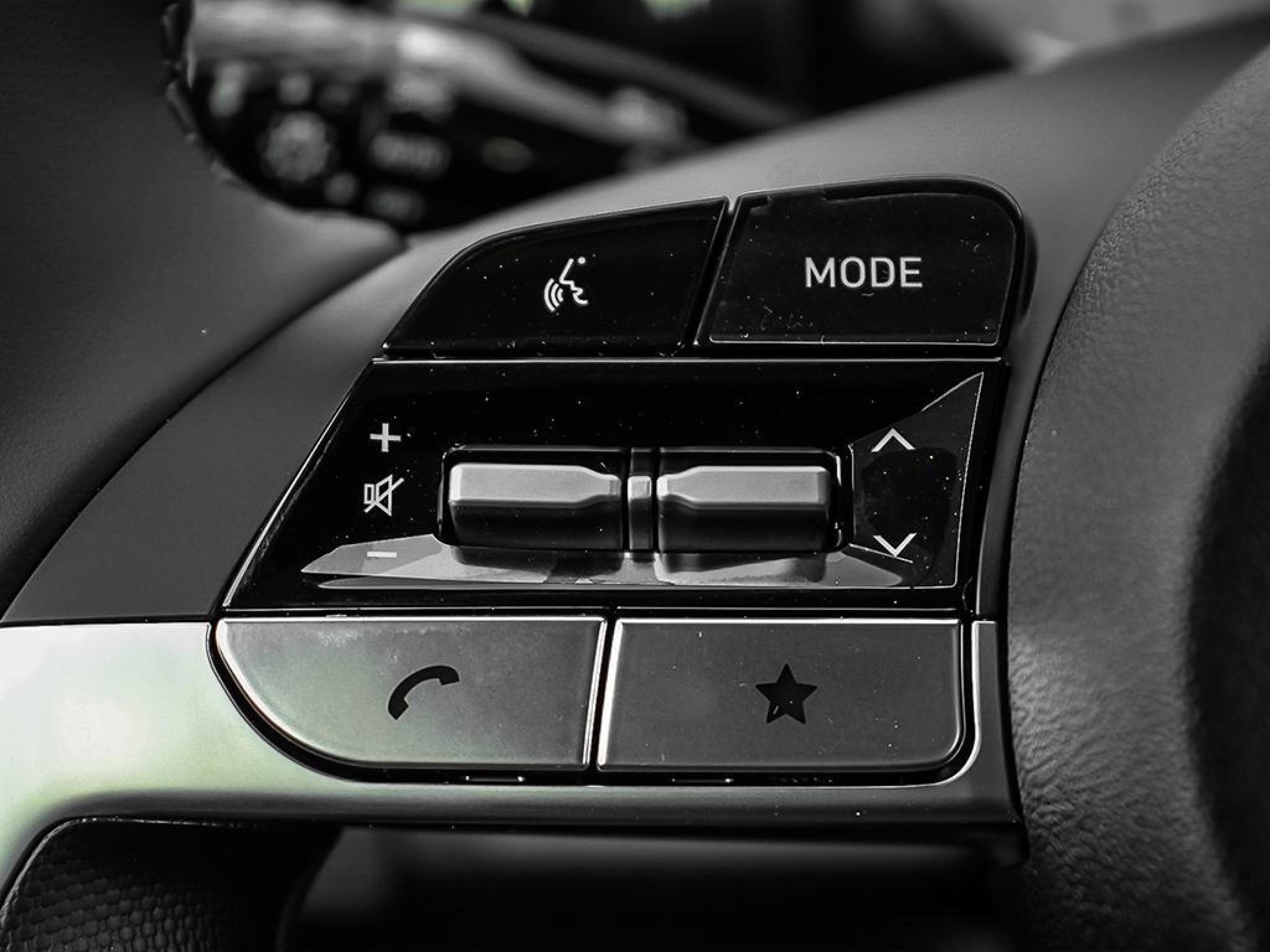 new 2025 Hyundai Elantra car, priced at $31,000