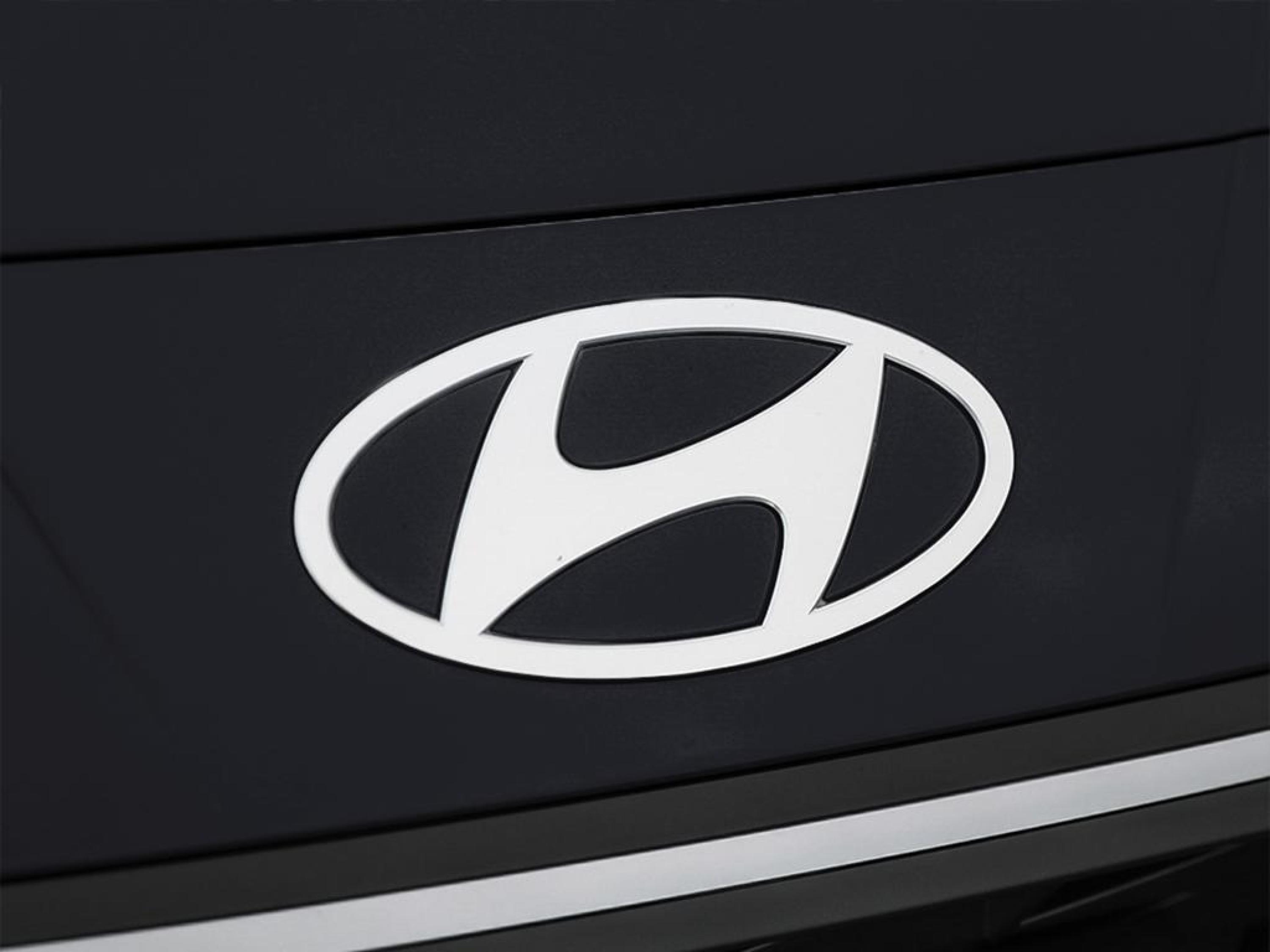 new 2025 Hyundai Elantra car, priced at $42,000