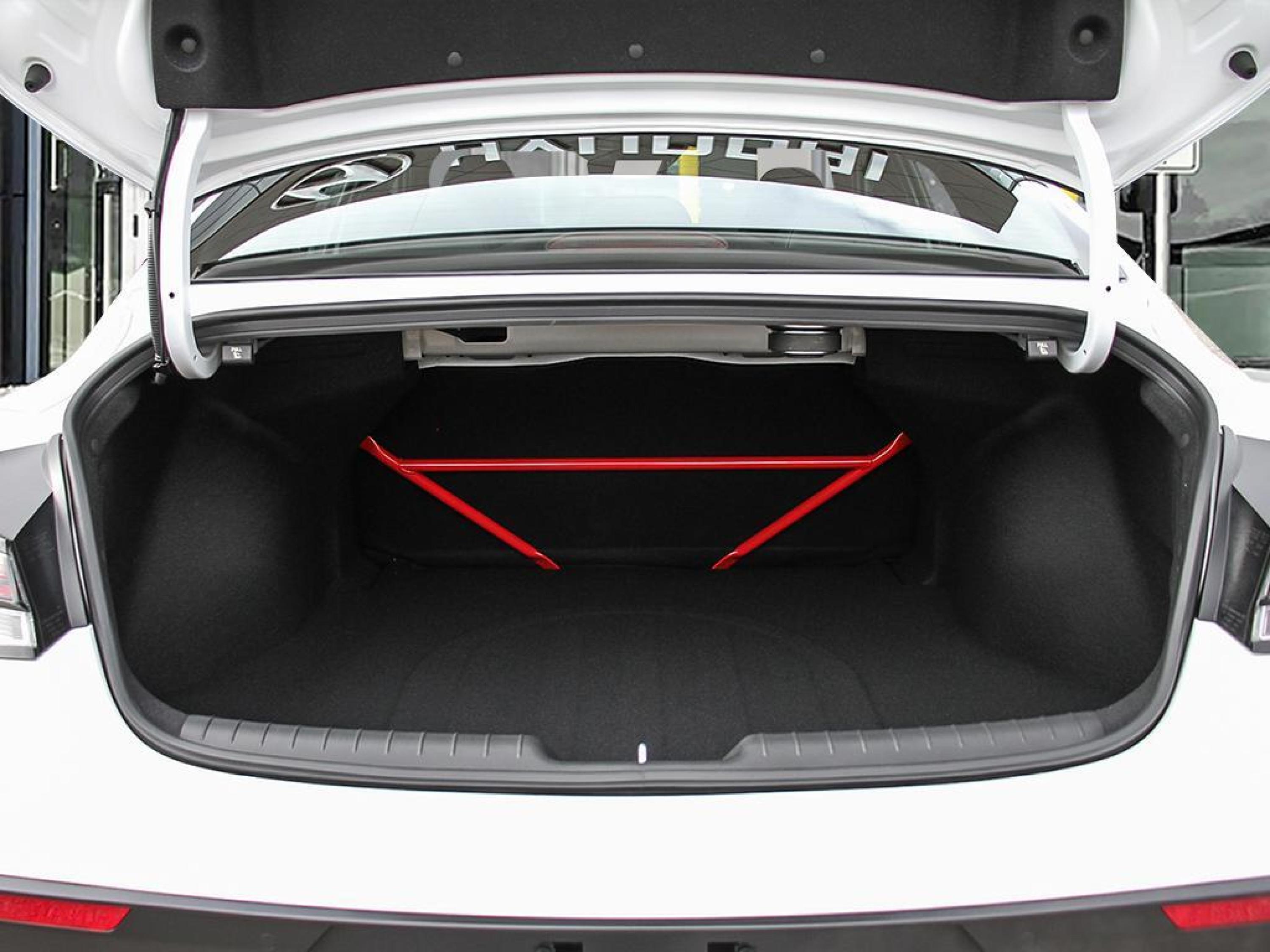 new 2025 Hyundai Elantra car, priced at $44,498