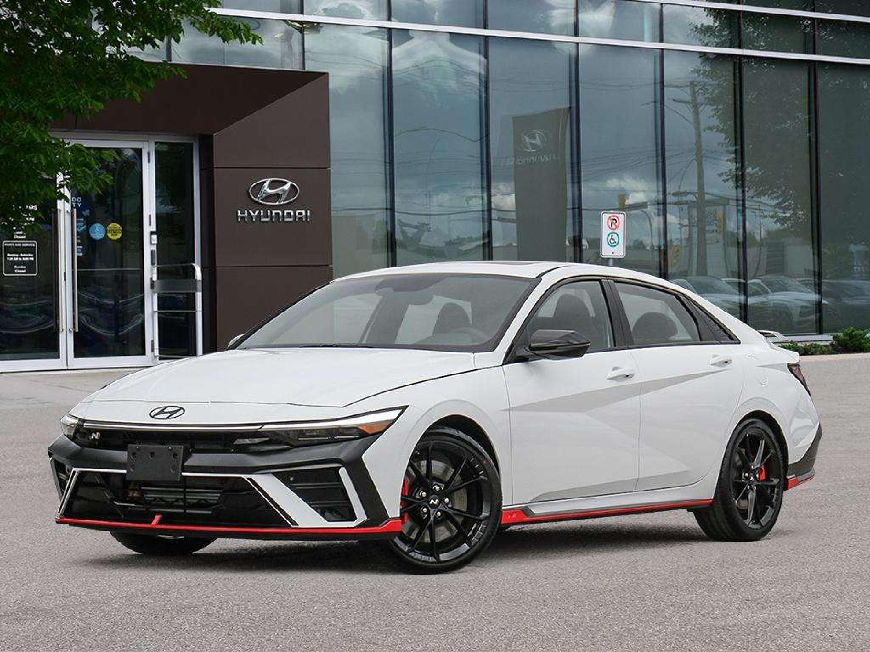 Atlas White 2025 Hyundai Elantra N Sedan Front-Wheel Drive Manual