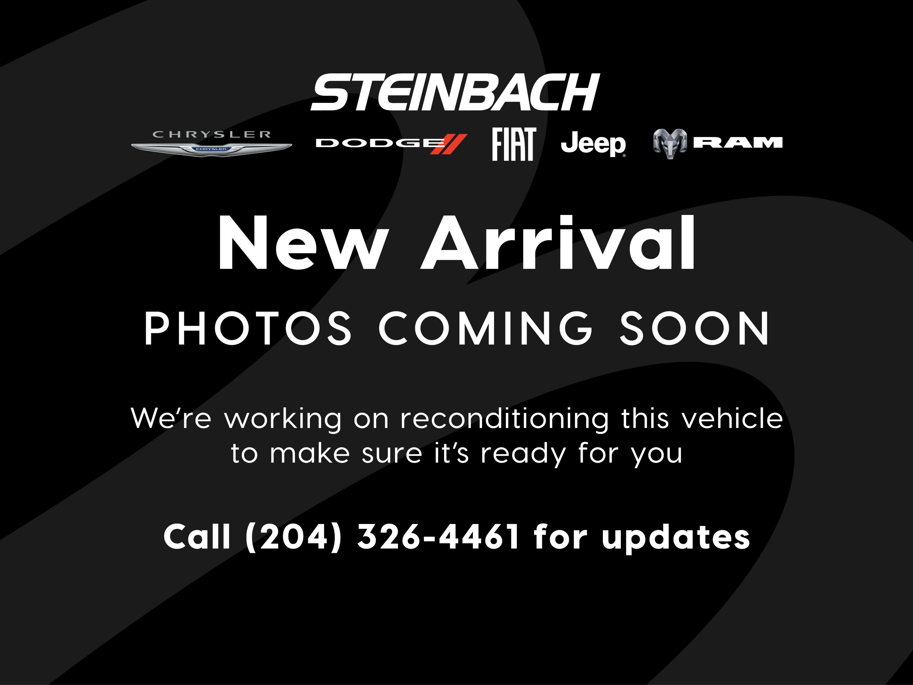 2022 Jeep Cherokee Sport 4WD