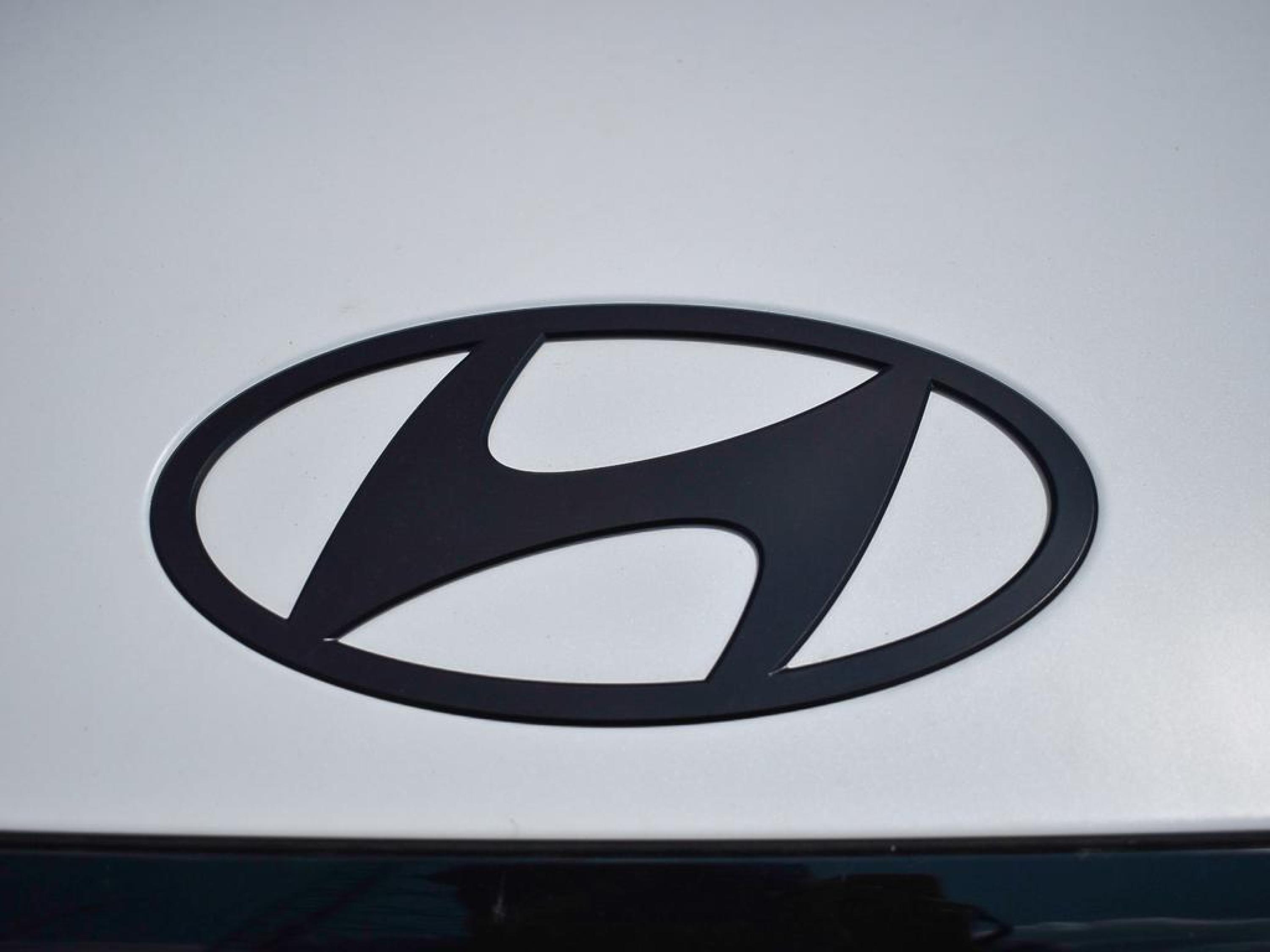 new 2026 Hyundai Santa Fe Hybrid car, priced at $63,148