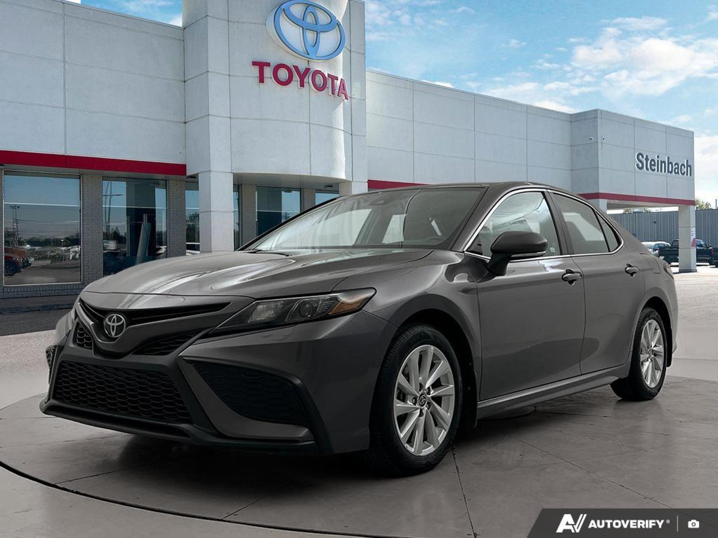 Toyota Camry SE FWD 2023