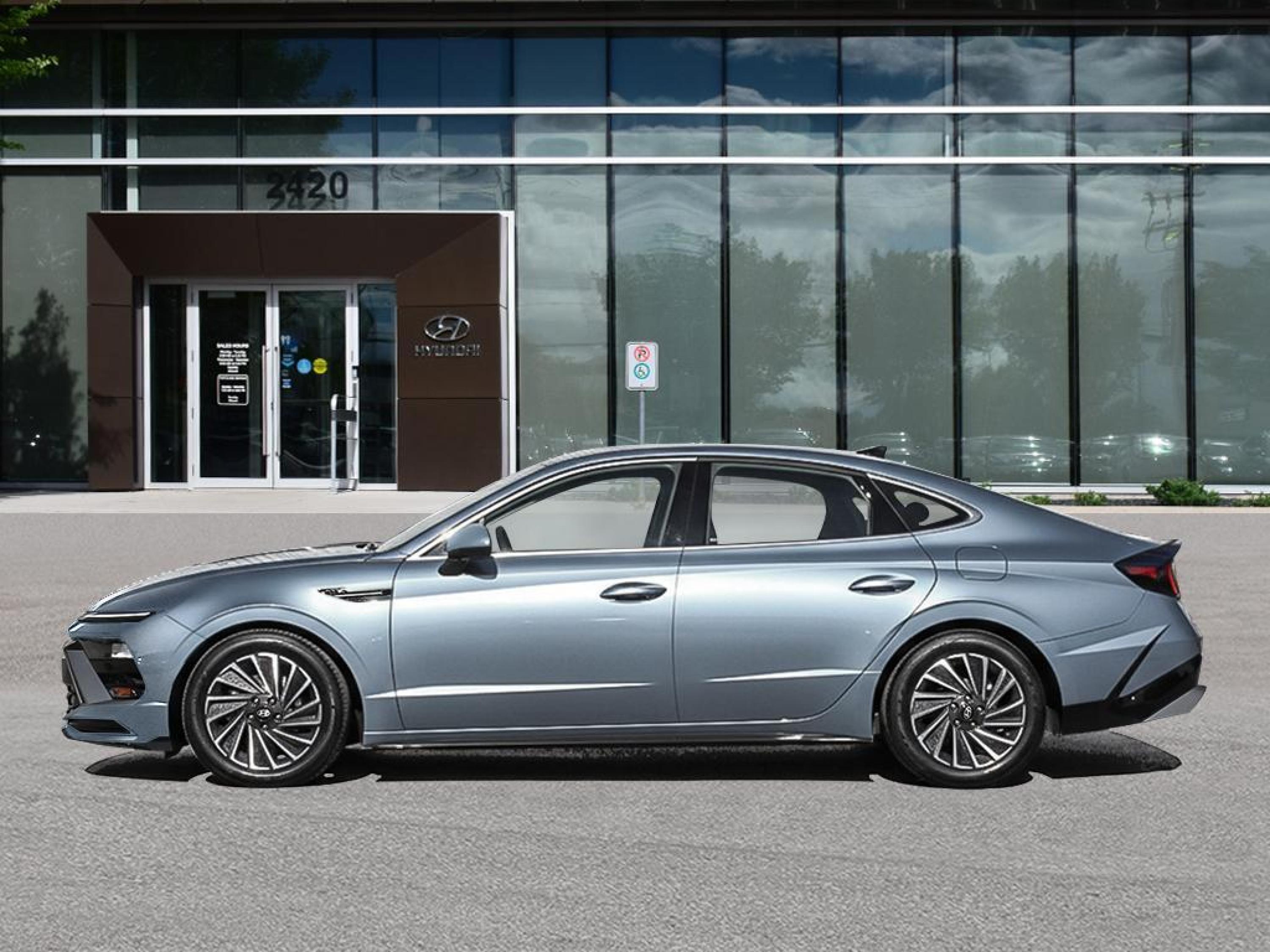 new 2026 Hyundai Sonata Hybrid car, priced at $39,118