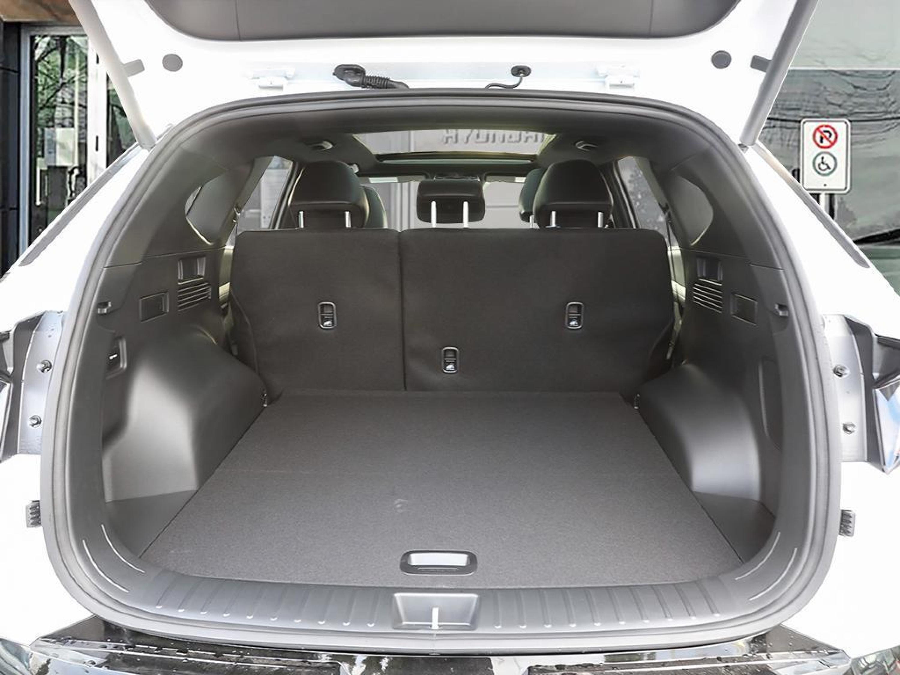 new 2026 Hyundai Tucson Hybrid car, priced at $48,248