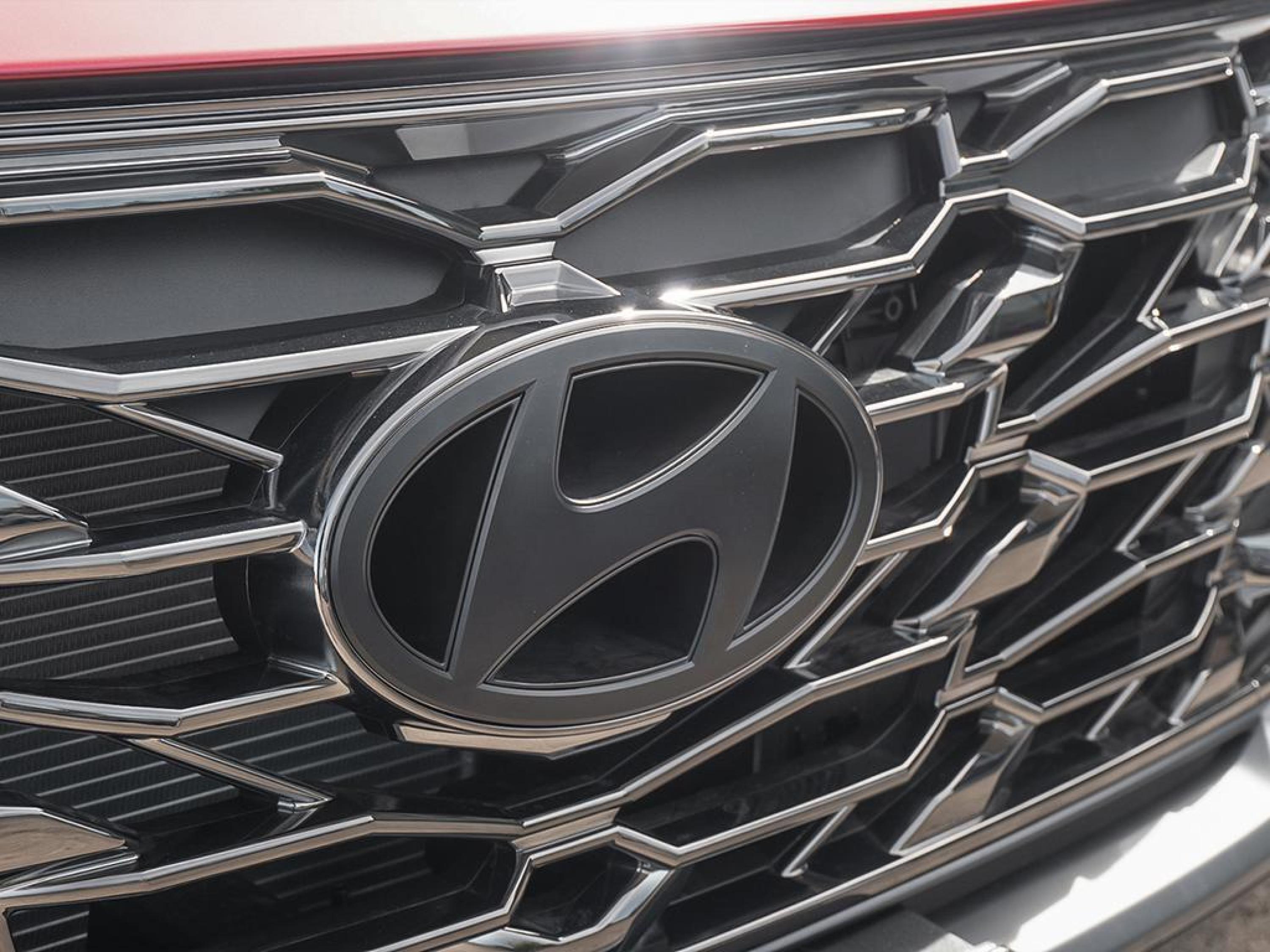 new 2026 Hyundai Tucson Hybrid car, priced at $48,498