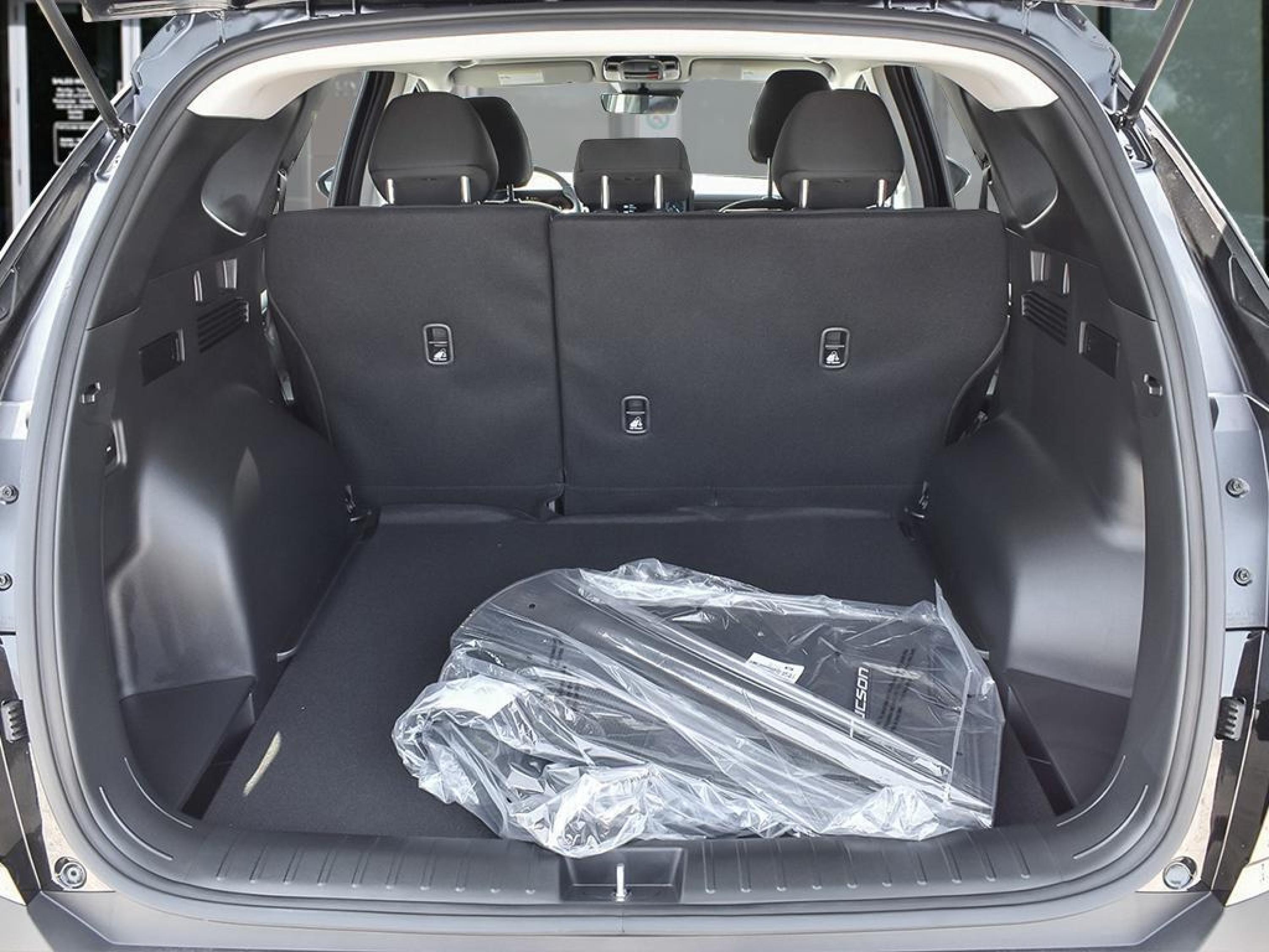 new 2026 Hyundai Tucson Hybrid car, priced at $50,893