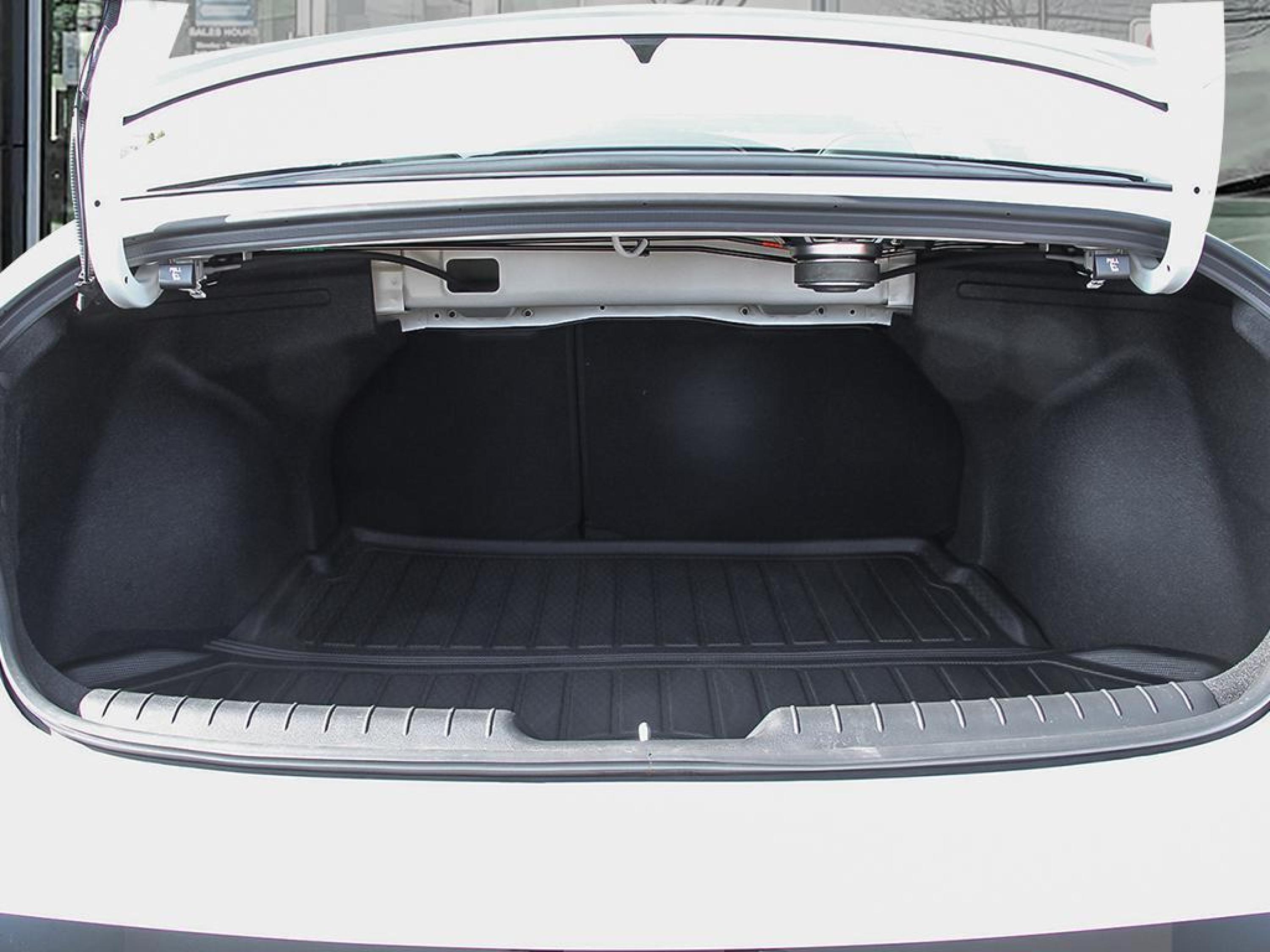 new 2026 Hyundai Elantra Hybrid car, priced at $34,798