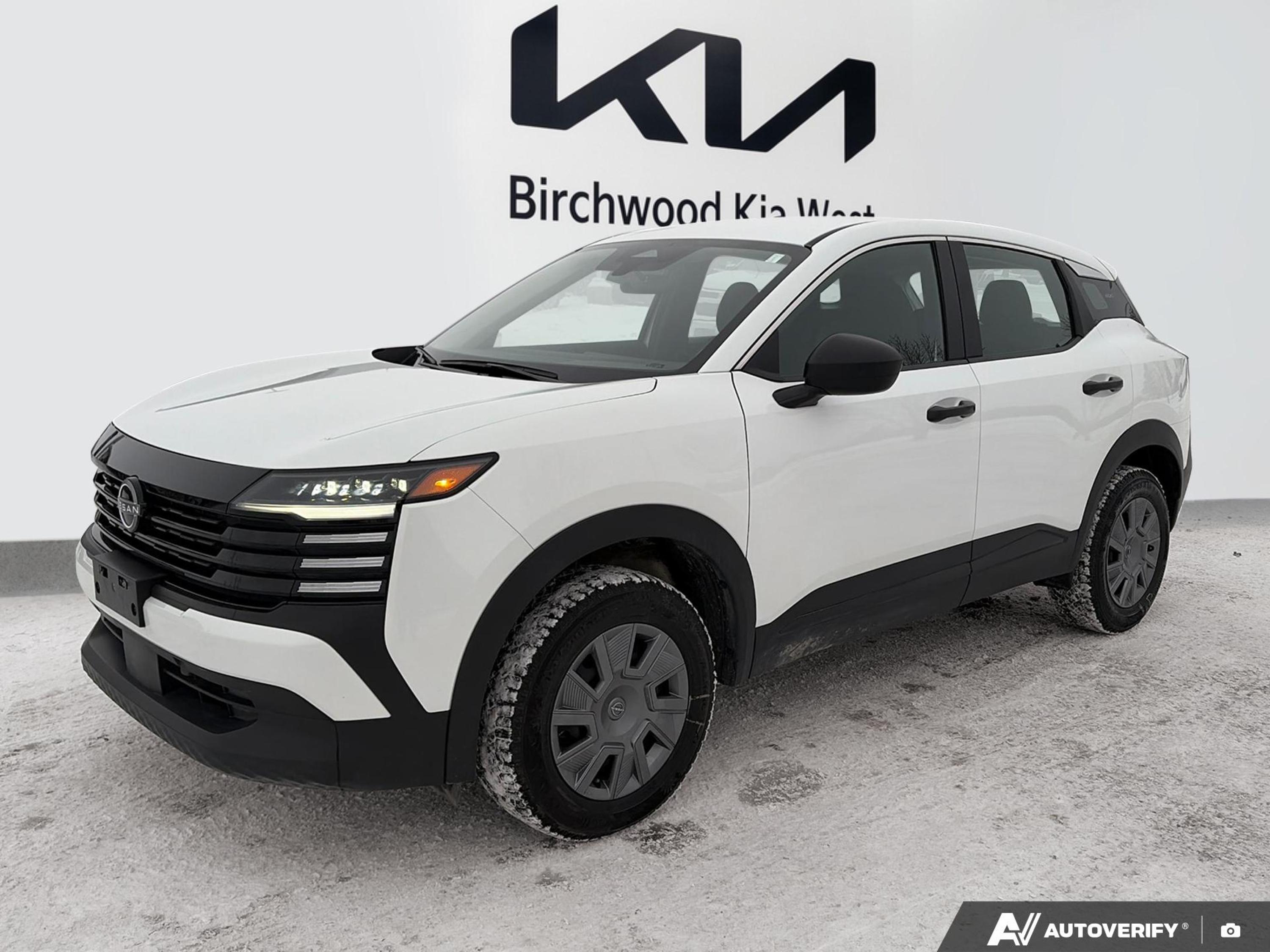 2025 Nissan Kicks S FWD