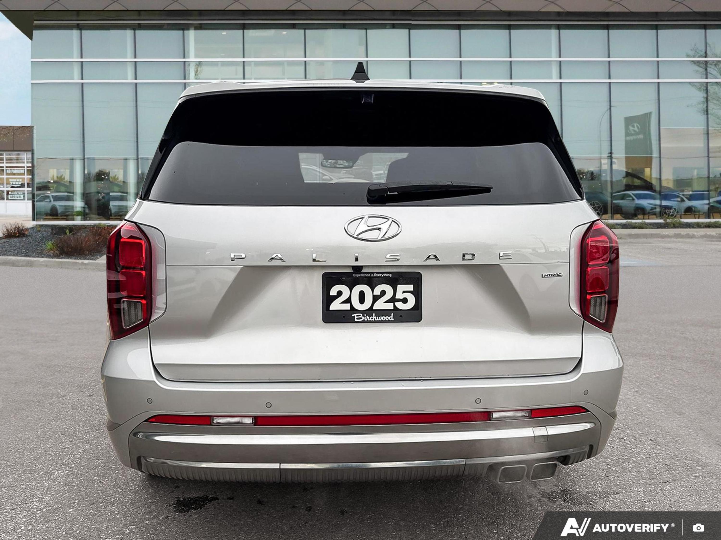 used 2025 Hyundai Palisade car, priced at $53,992