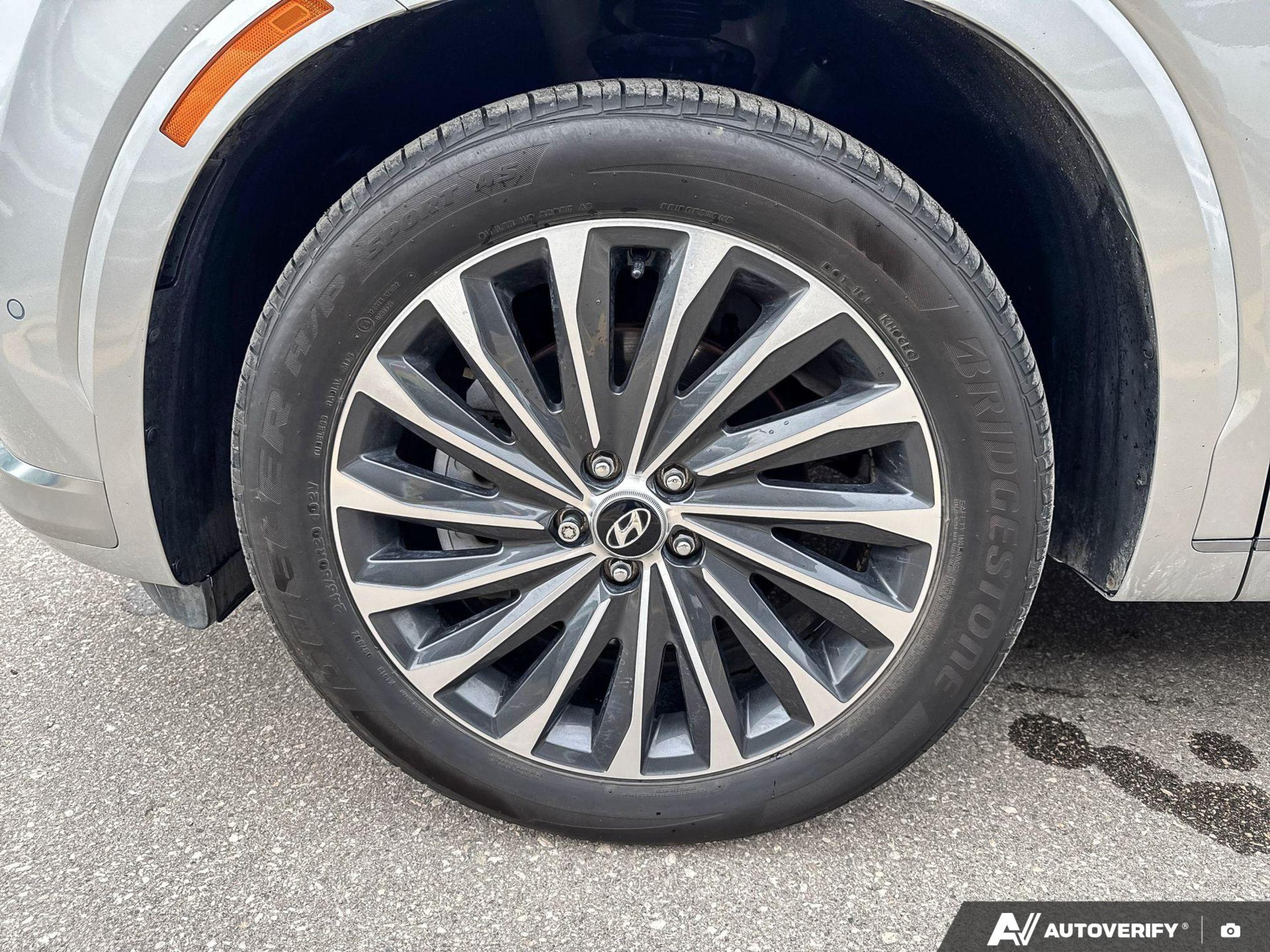 used 2025 Hyundai Palisade car, priced at $53,992