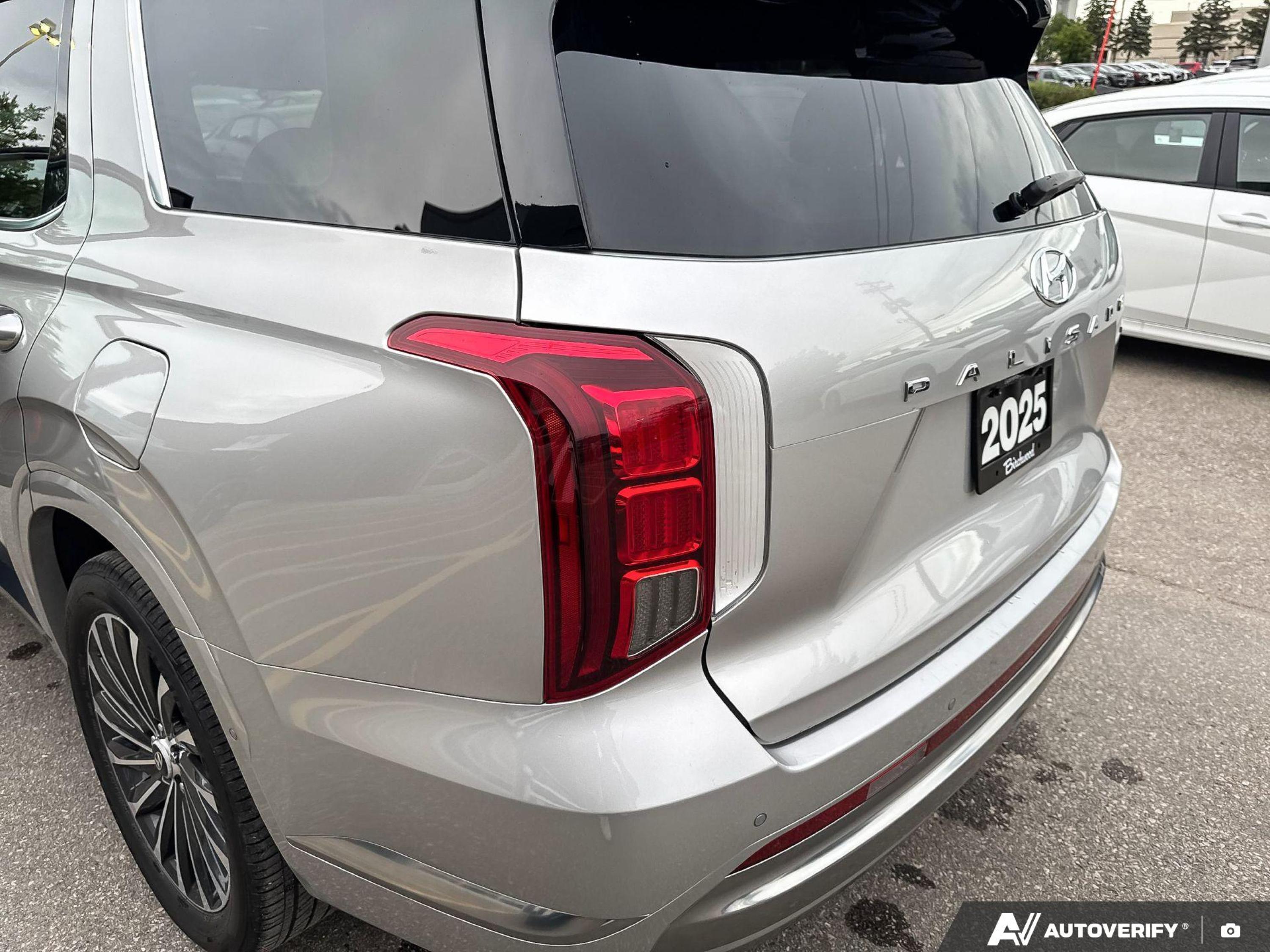 used 2025 Hyundai Palisade car, priced at $53,992