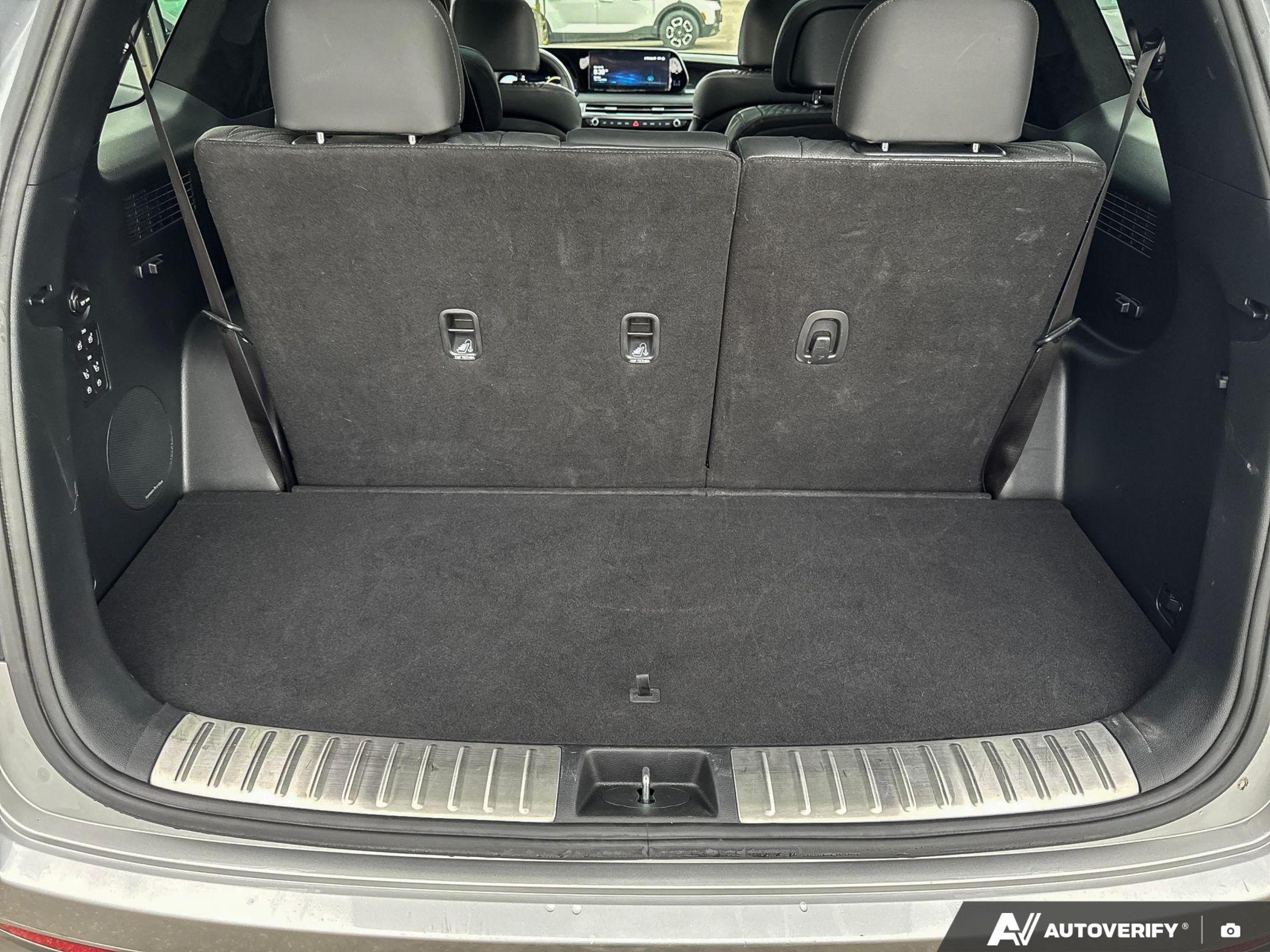 used 2025 Hyundai Palisade car, priced at $53,992
