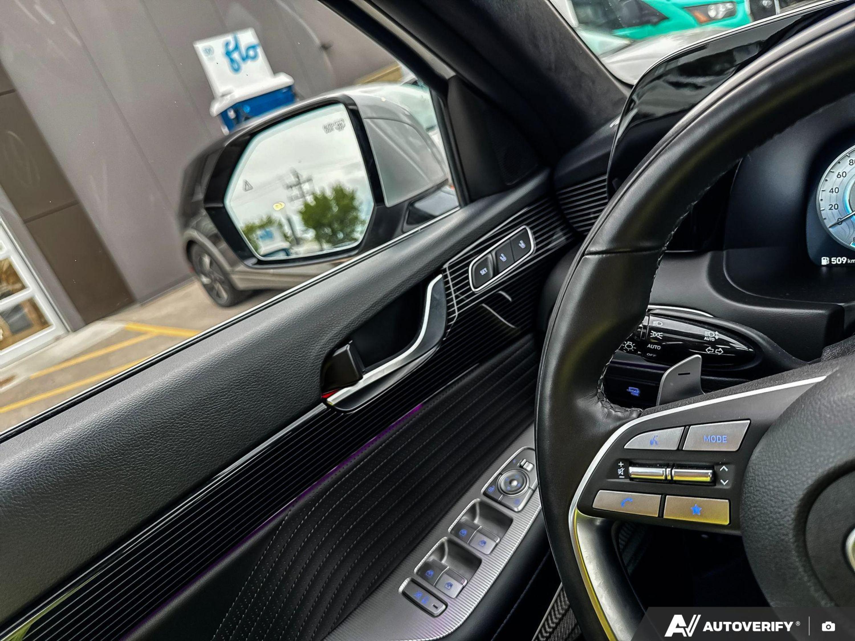 used 2025 Hyundai Palisade car, priced at $53,992