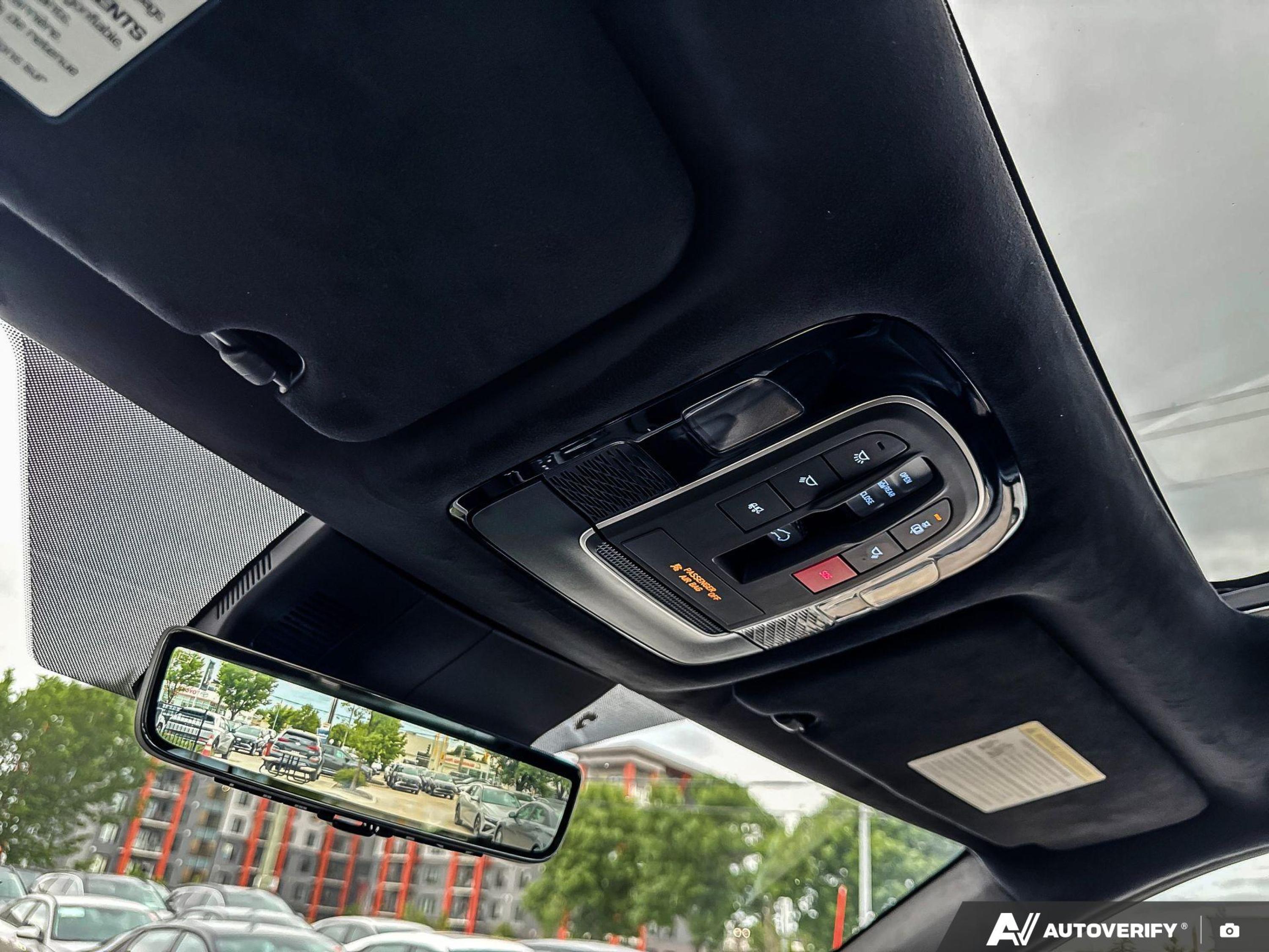 used 2025 Hyundai Palisade car, priced at $53,992