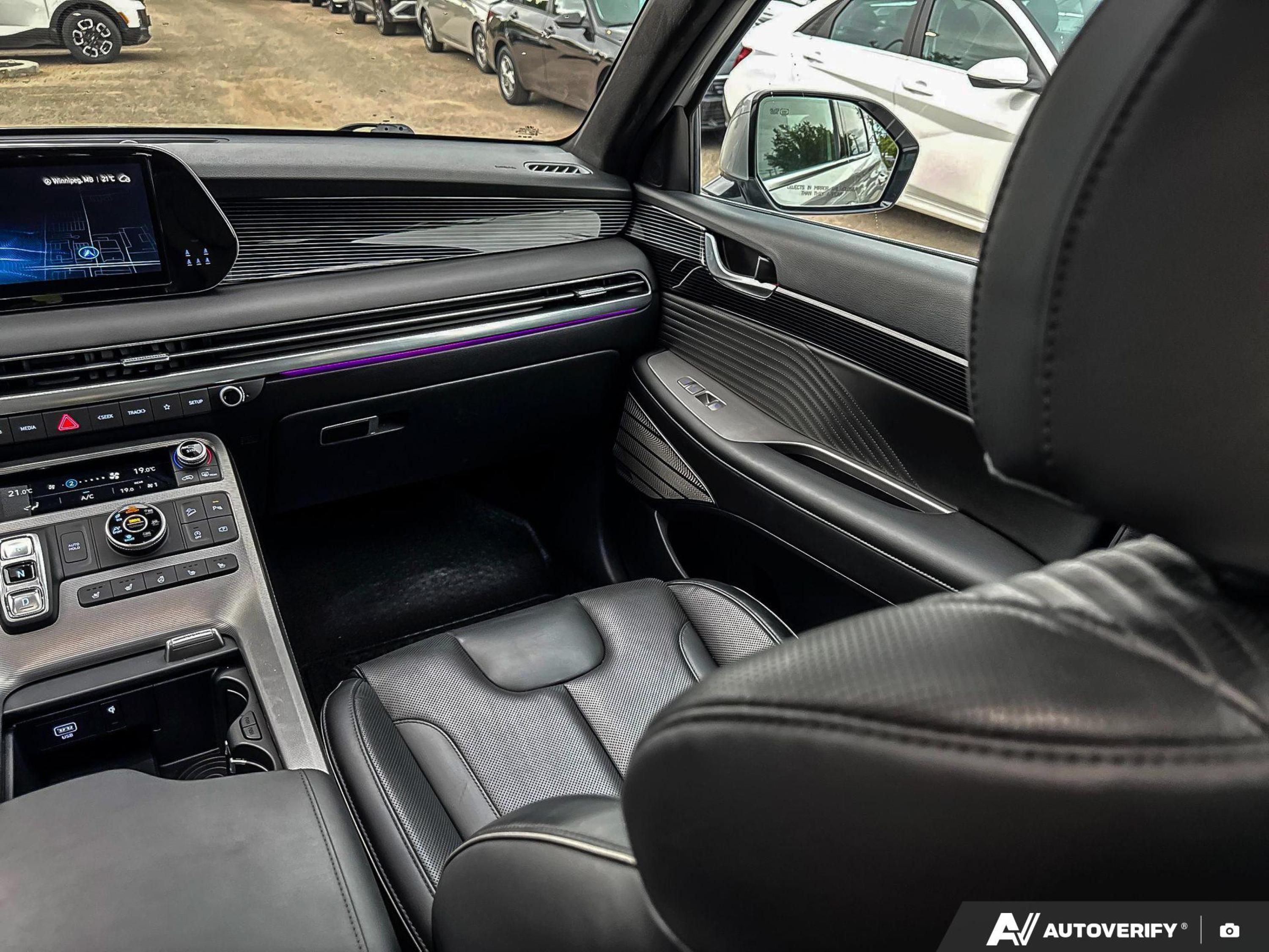 used 2025 Hyundai Palisade car, priced at $53,992