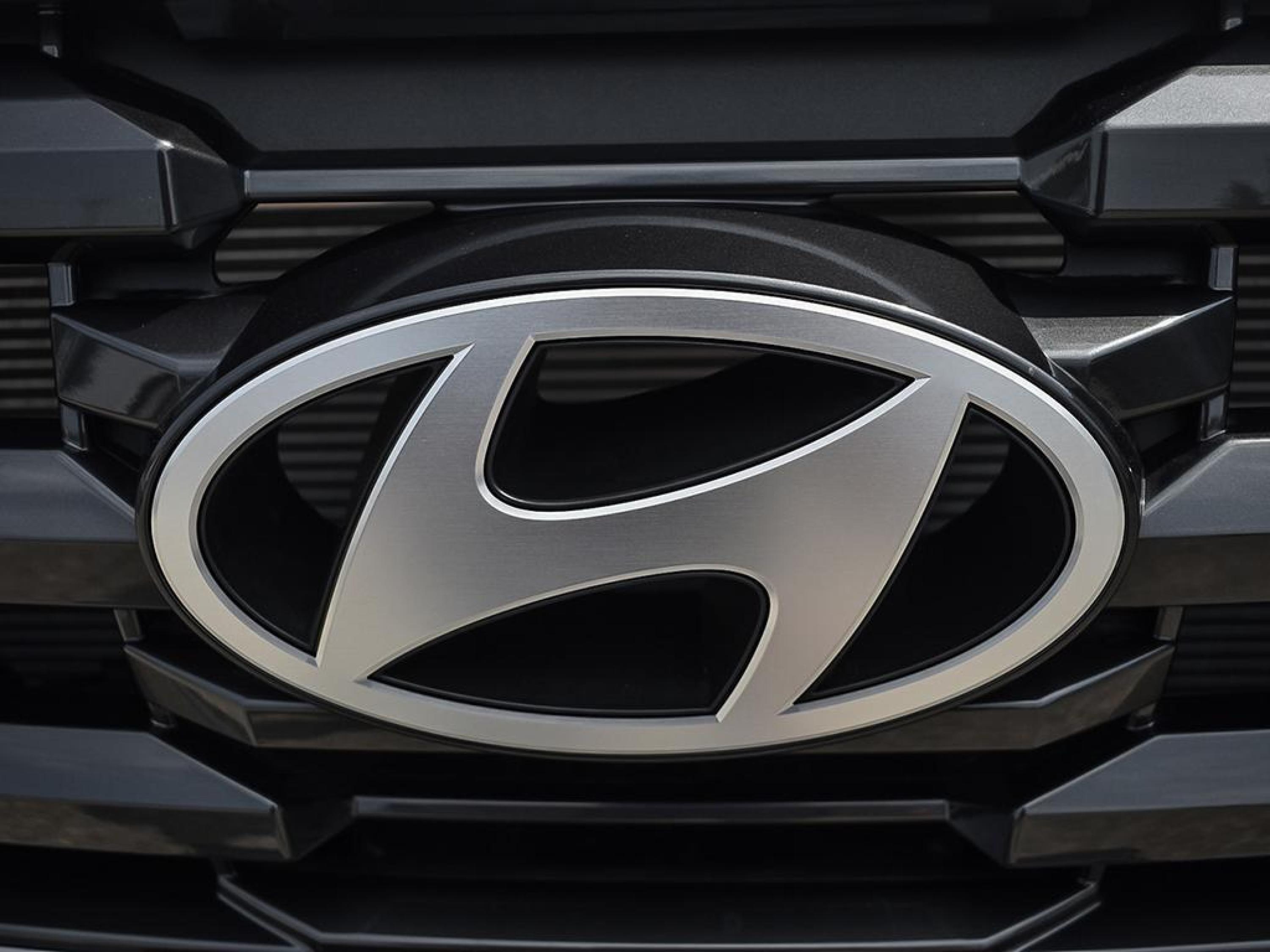 new 2026 Hyundai Tucson car, priced at $38,000