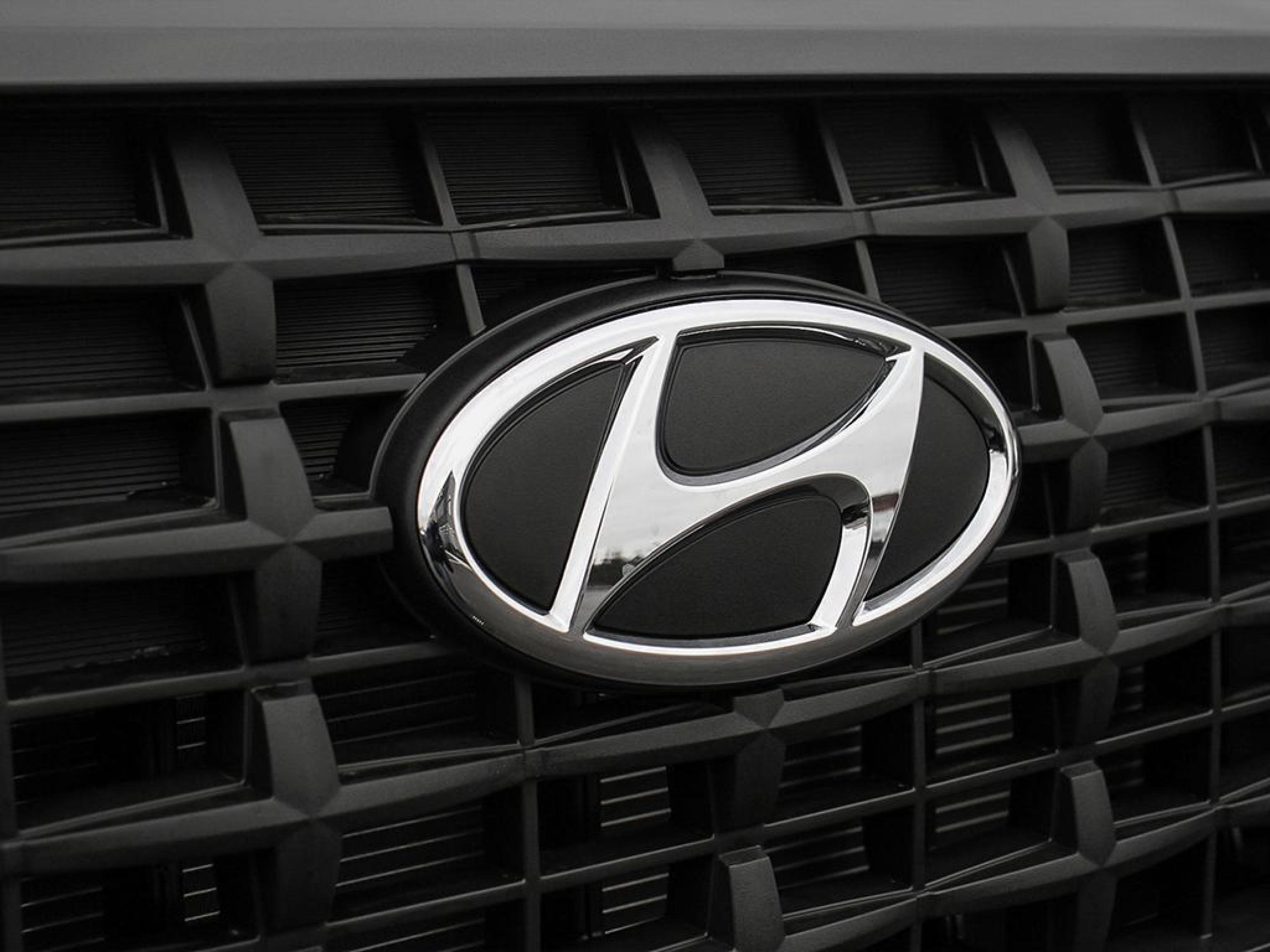 new 2026 Hyundai Venue car, priced at $26,698