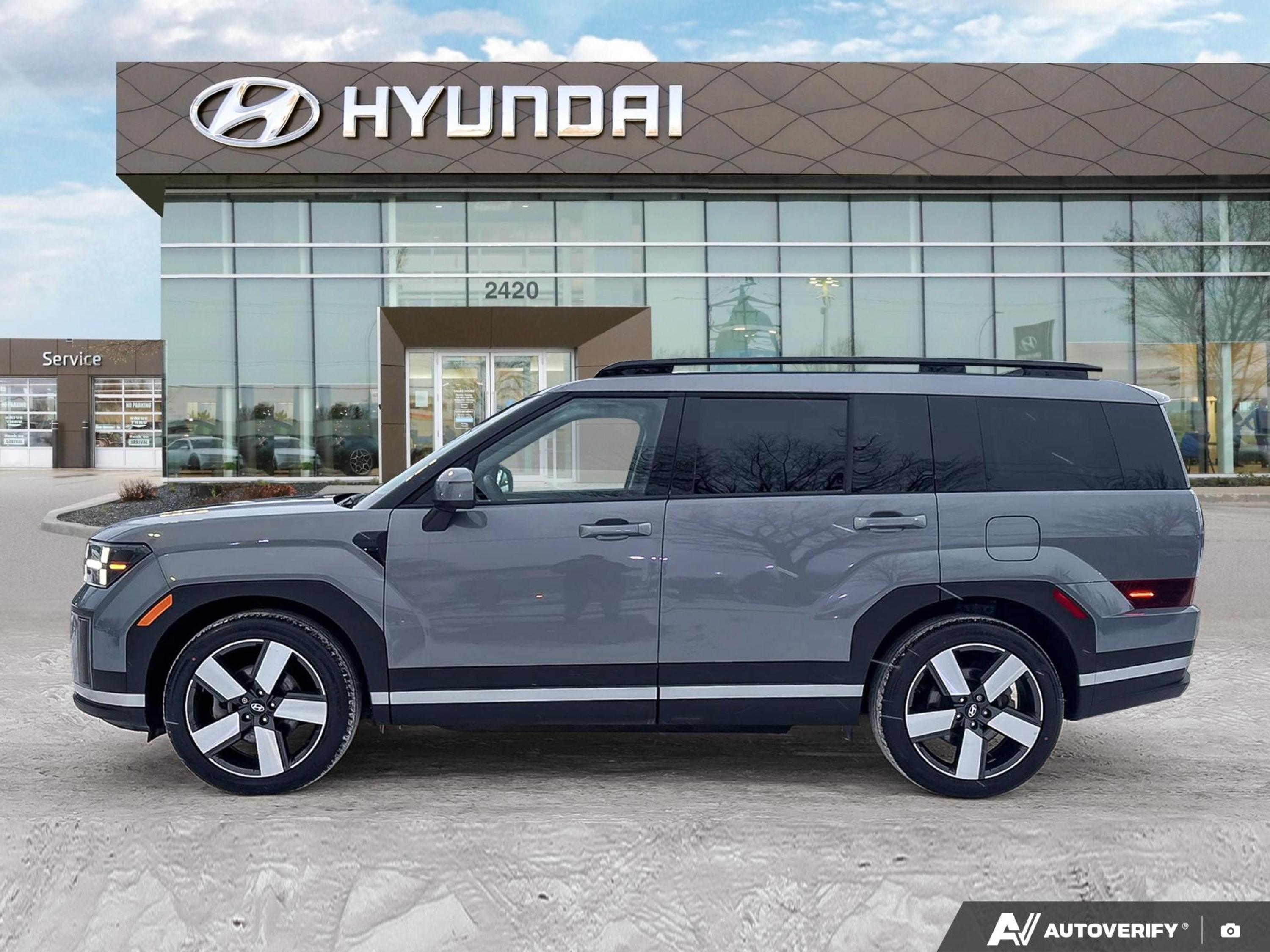 used 2024 Hyundai Santa Fe Hybrid car, priced at $43,498