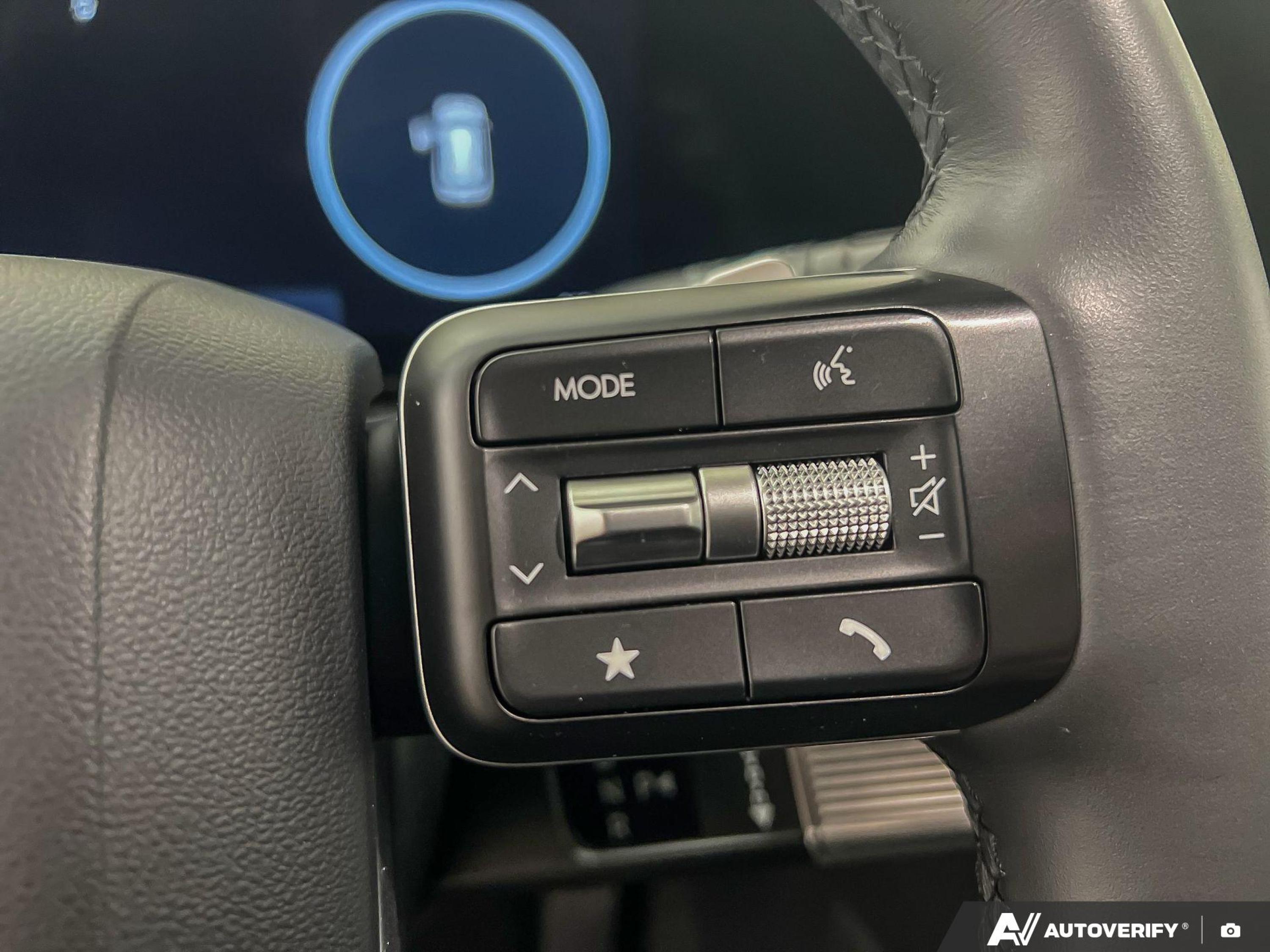 used 2025 Hyundai Santa Fe car, priced at $42,971