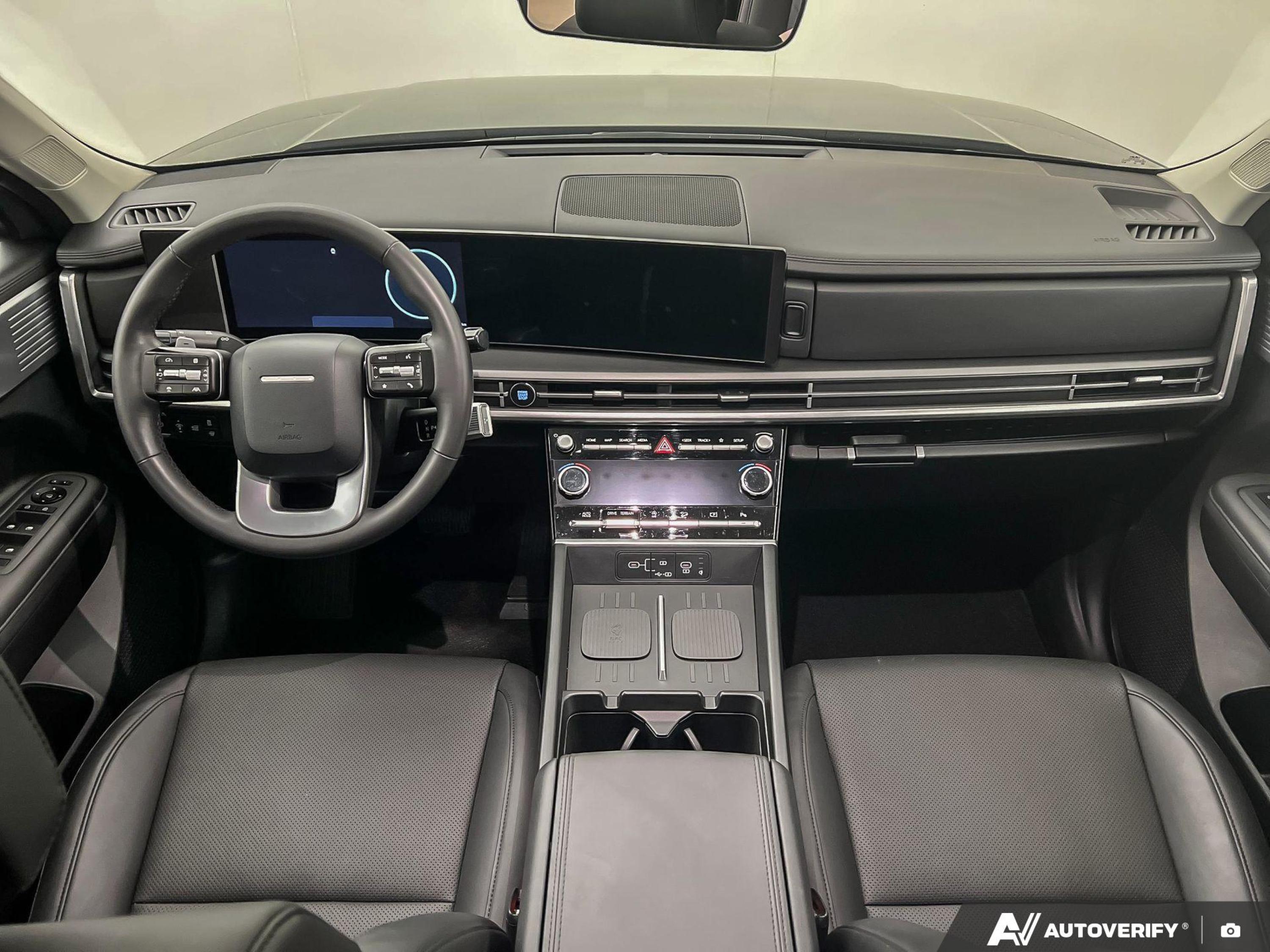 used 2025 Hyundai Santa Fe car, priced at $42,971