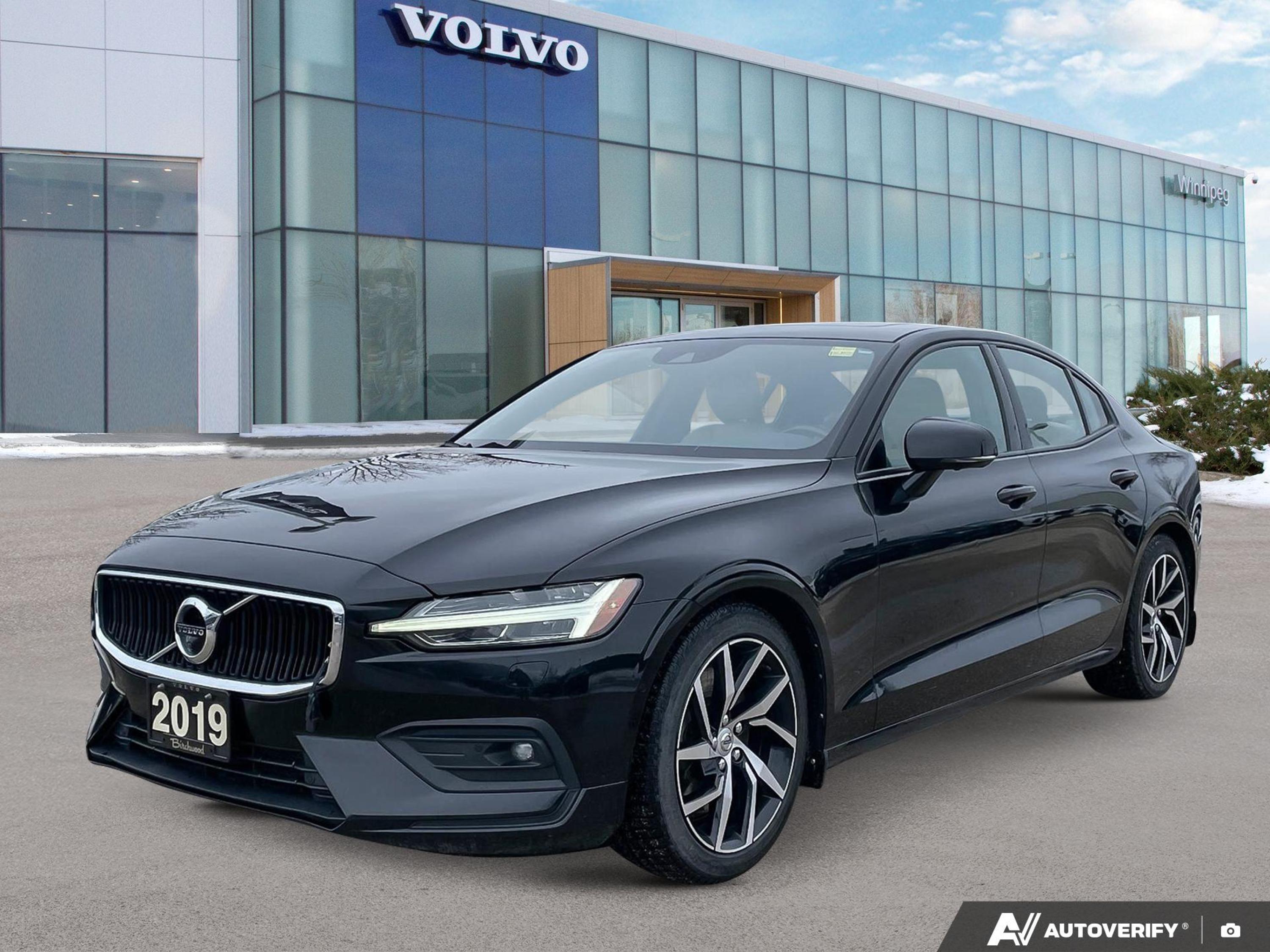 2019 Volvo S60 T6 Momentum AWD