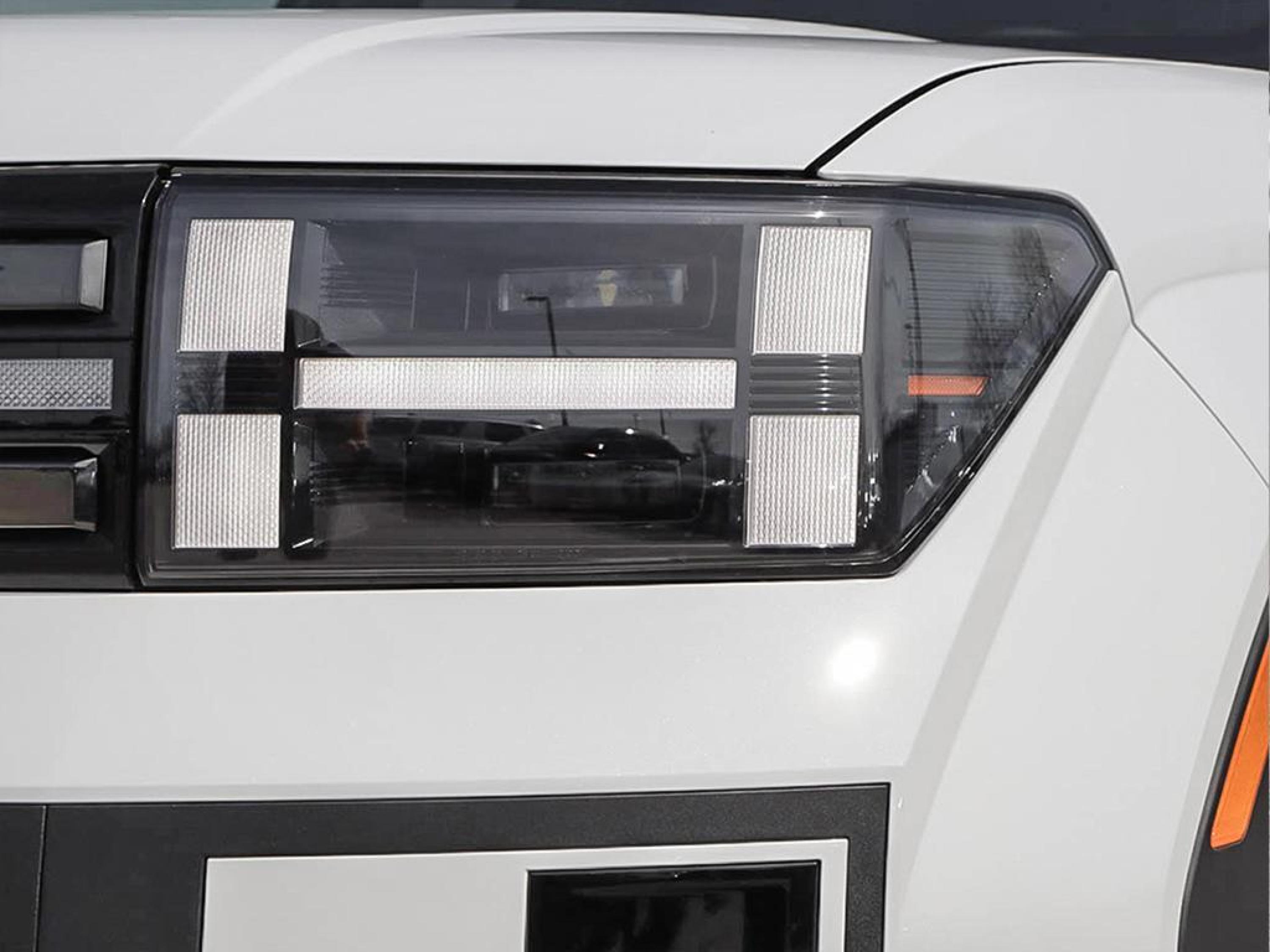 new 2026 Hyundai Santa Fe Hybrid car, priced at $48,548