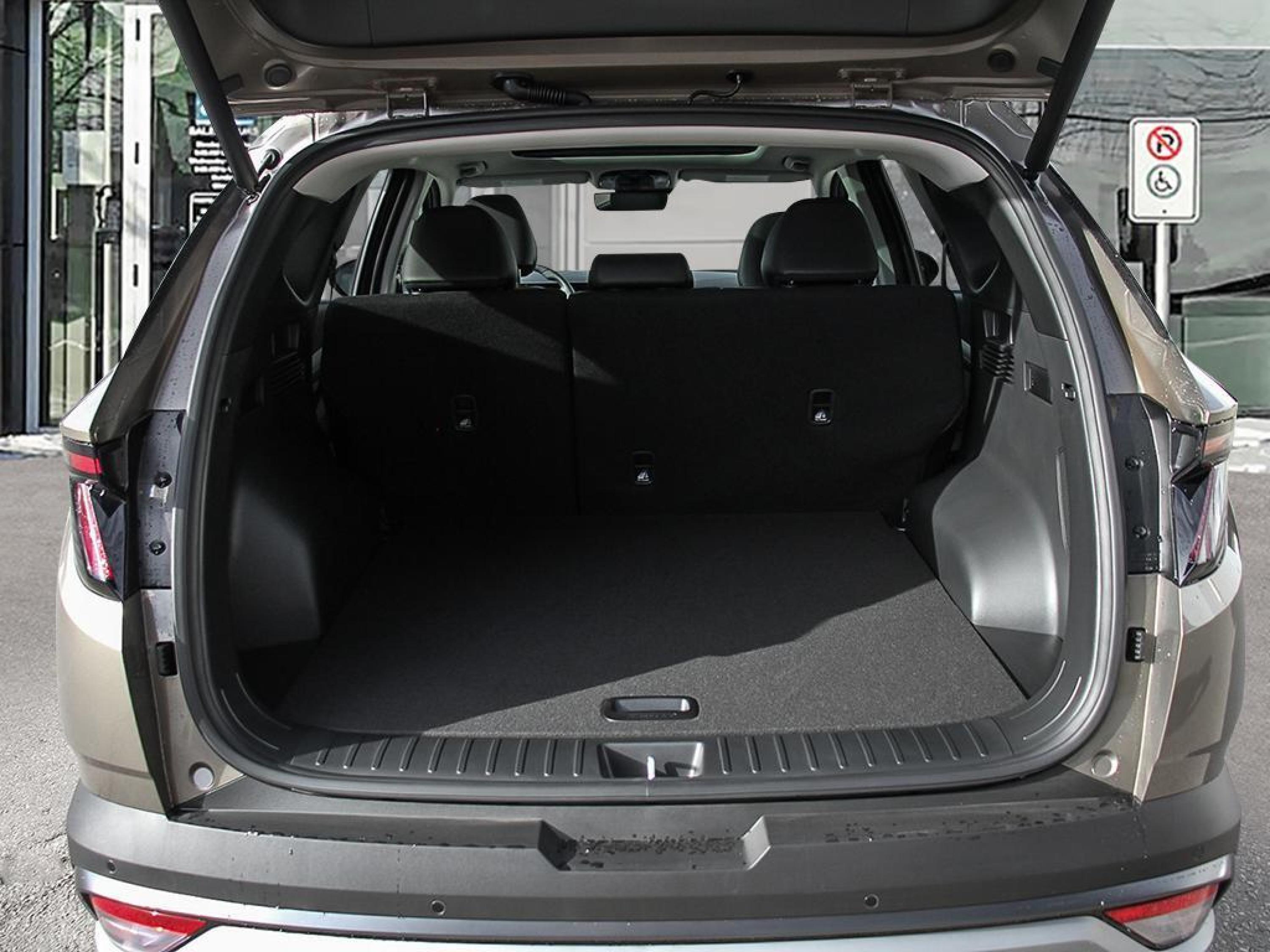 new 2026 Hyundai Tucson Hybrid car, priced at $52,498