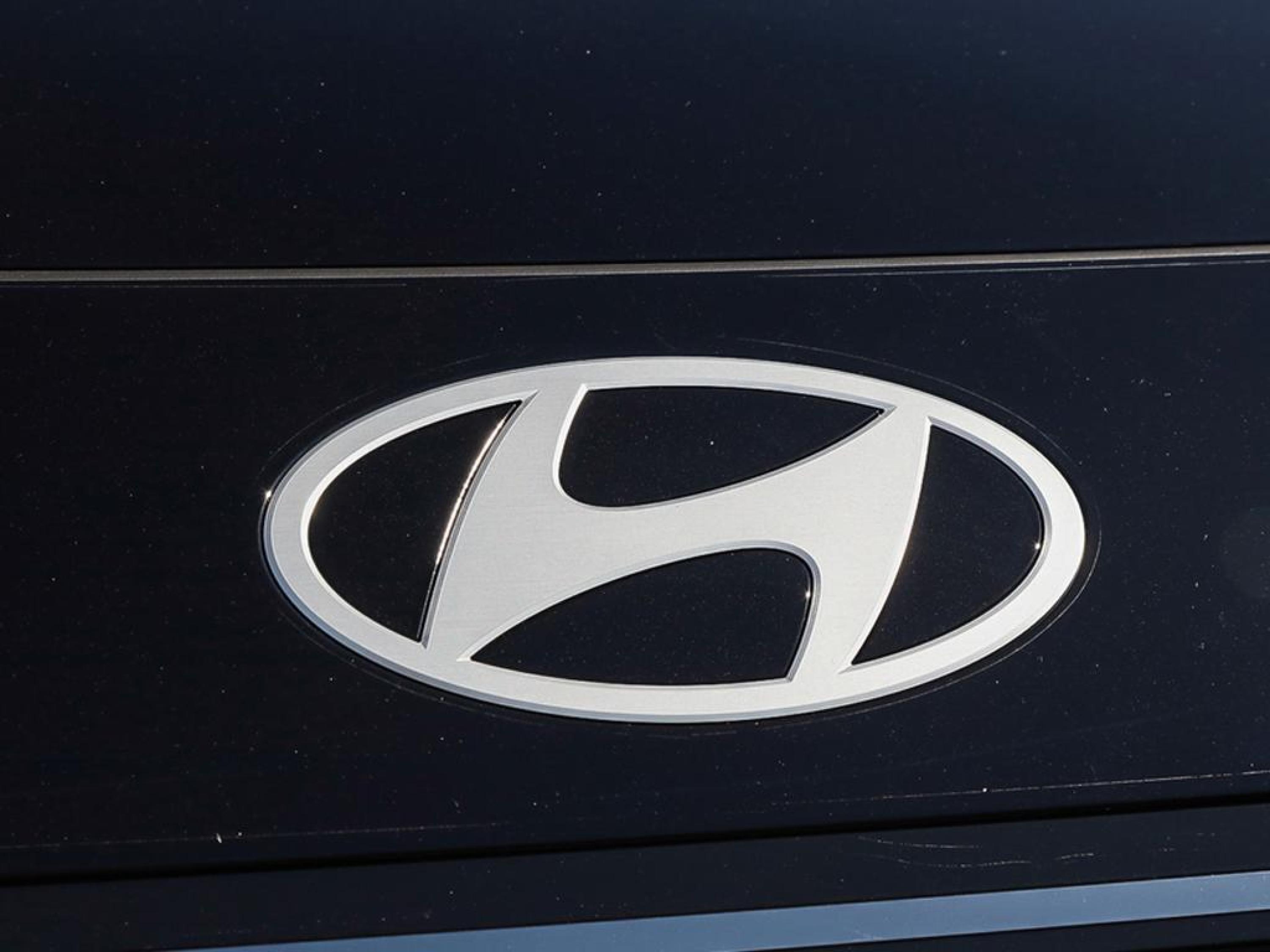 new 2026 Hyundai Palisade Hybrid car, priced at $71,005