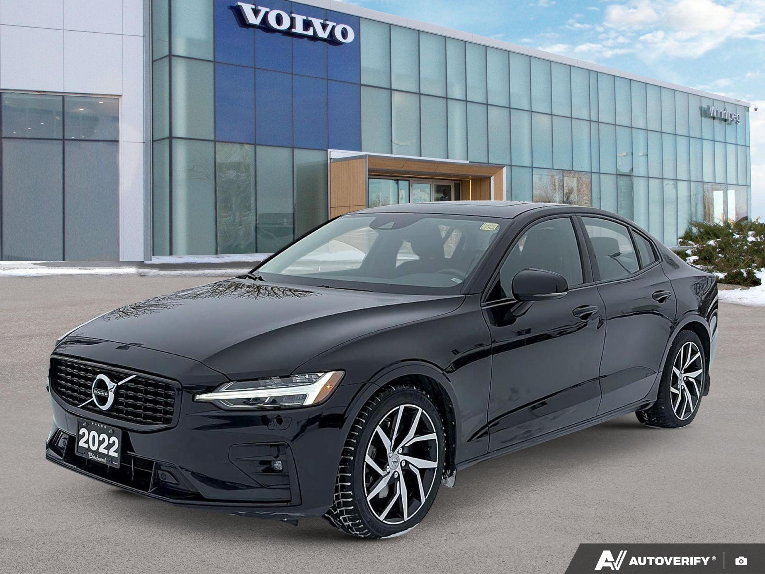 2022 Volvo S60 B5 Momentum AWD