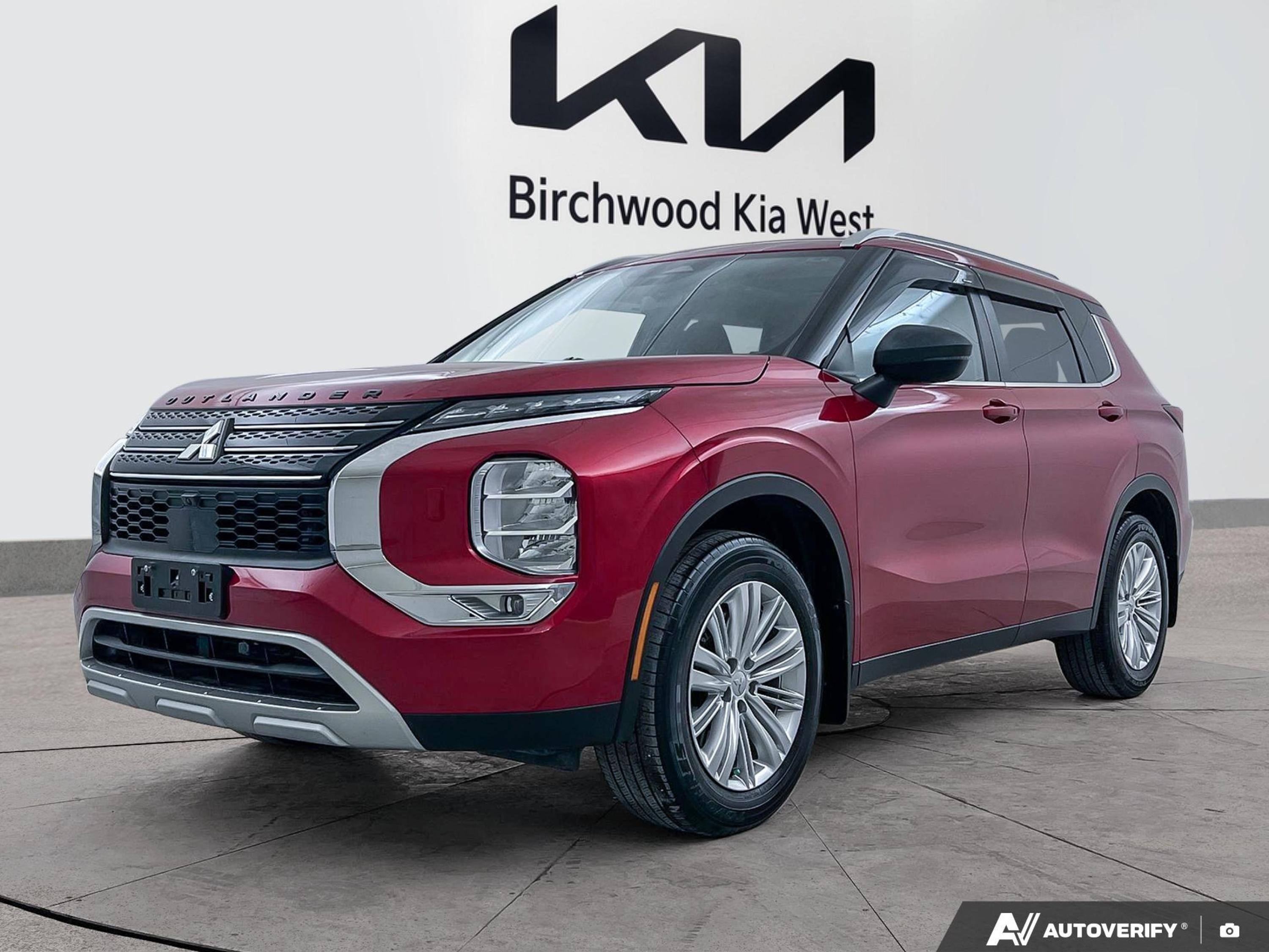 2023 Mitsubishi Outlander NOIR S-AWC