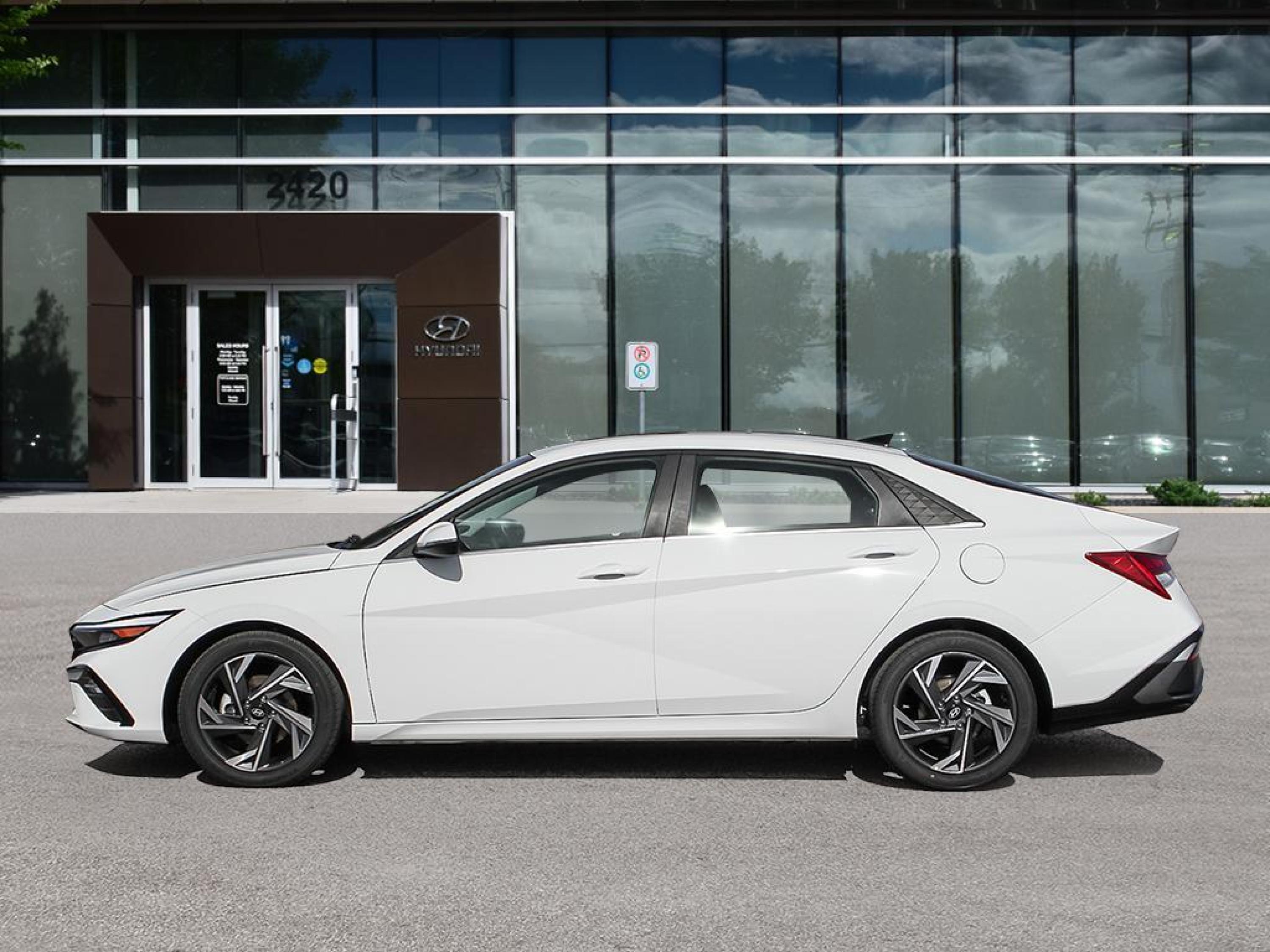 new 2026 Hyundai Elantra Hybrid car, priced at $35,000