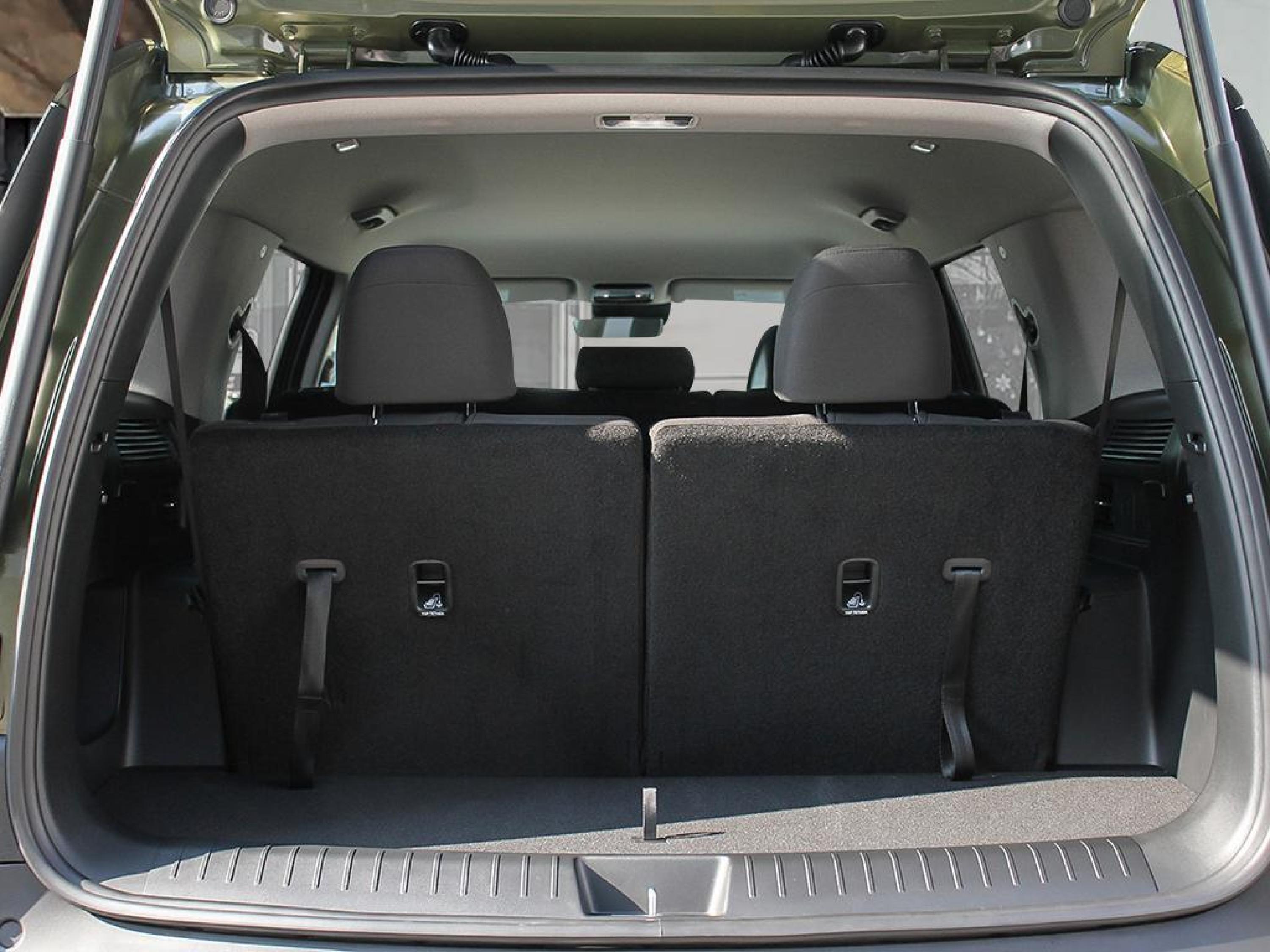 new 2026 Hyundai Santa Fe Hybrid car, priced at $52,548