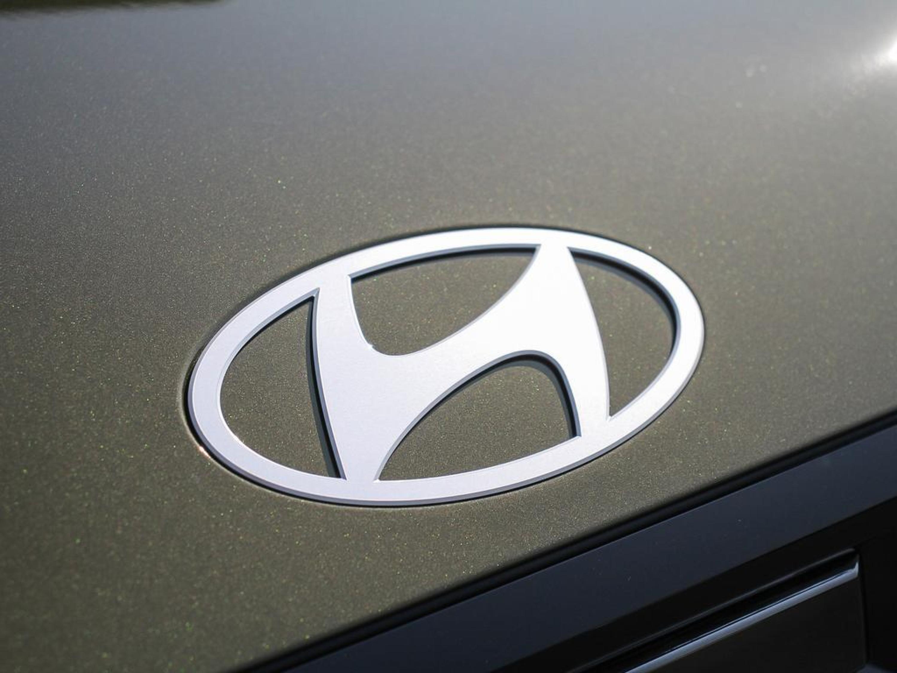 new 2026 Hyundai Santa Fe Hybrid car, priced at $52,548