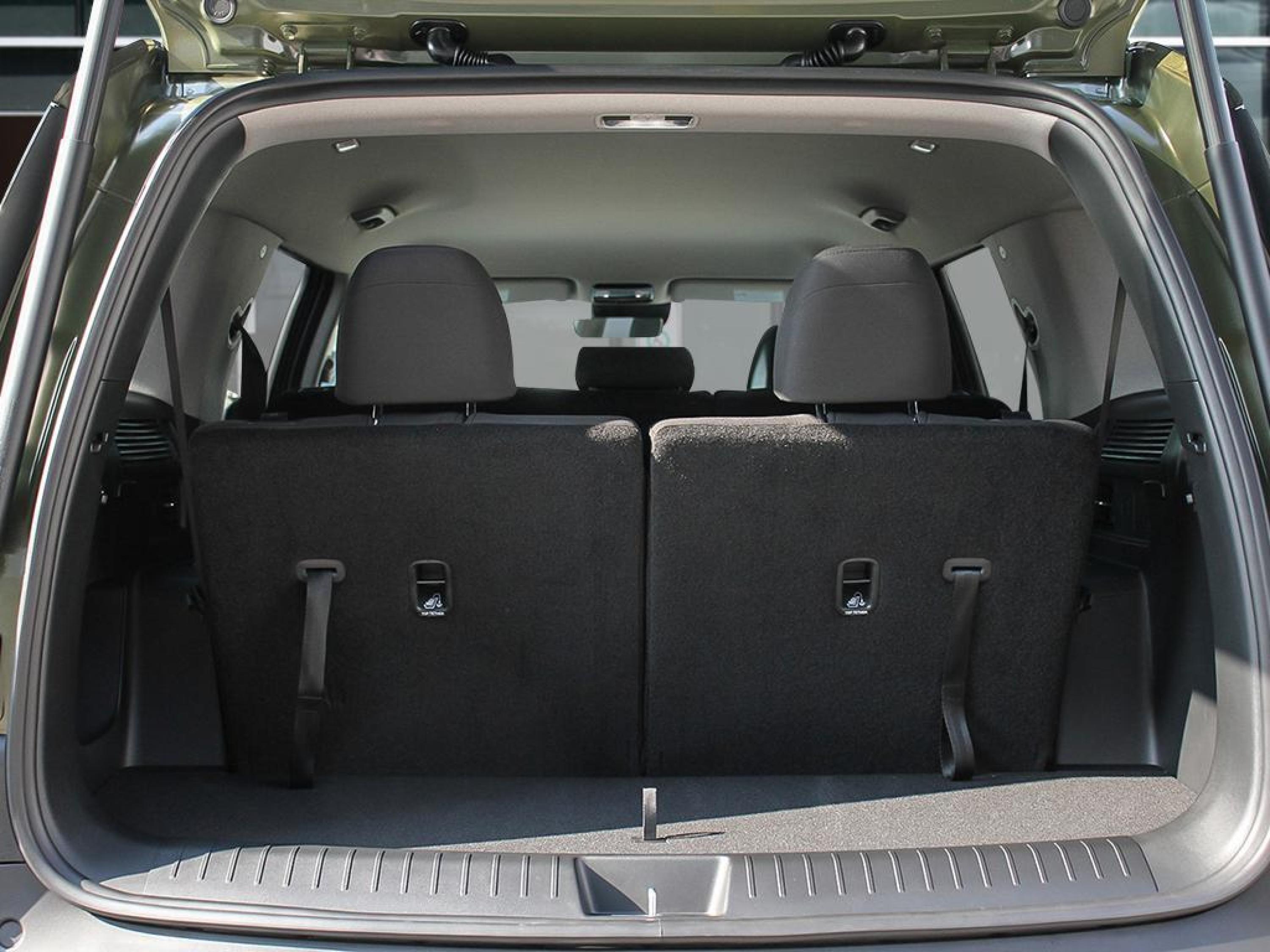 new 2026 Hyundai Santa Fe Hybrid car, priced at $52,853