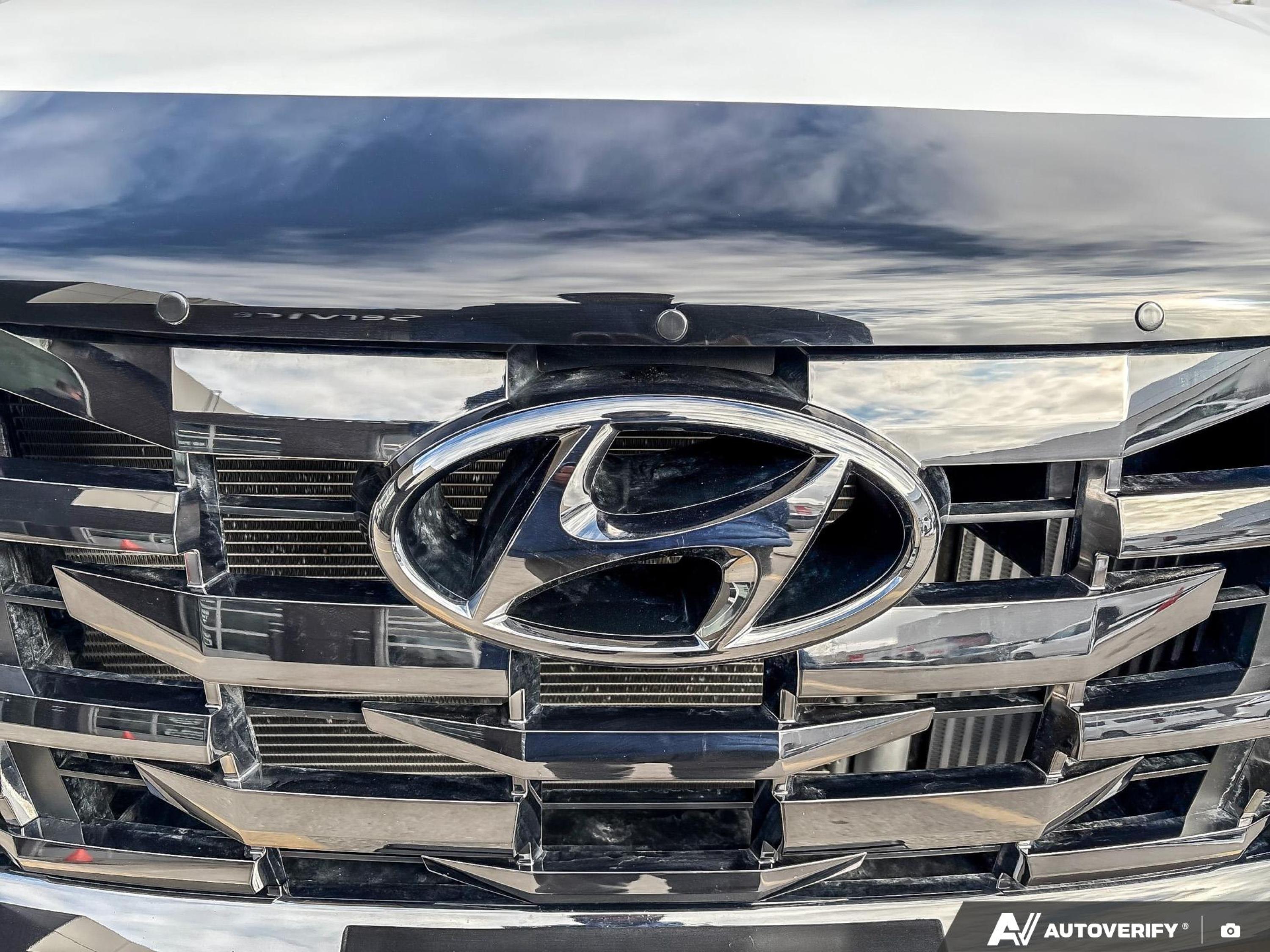 used 2024 Hyundai Santa Cruz car, priced at $37,192