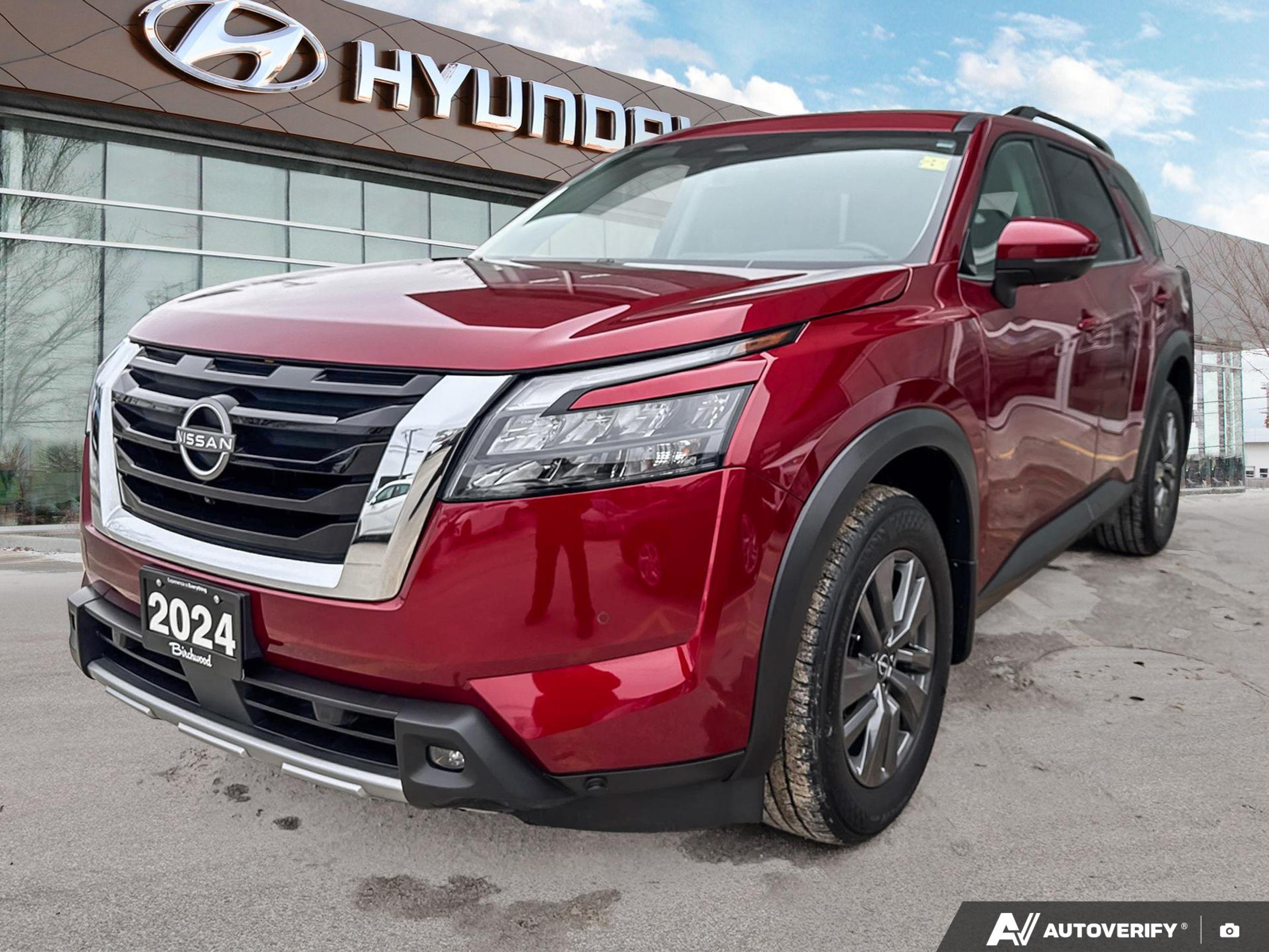 2024 Nissan Pathfinder SV 4WD