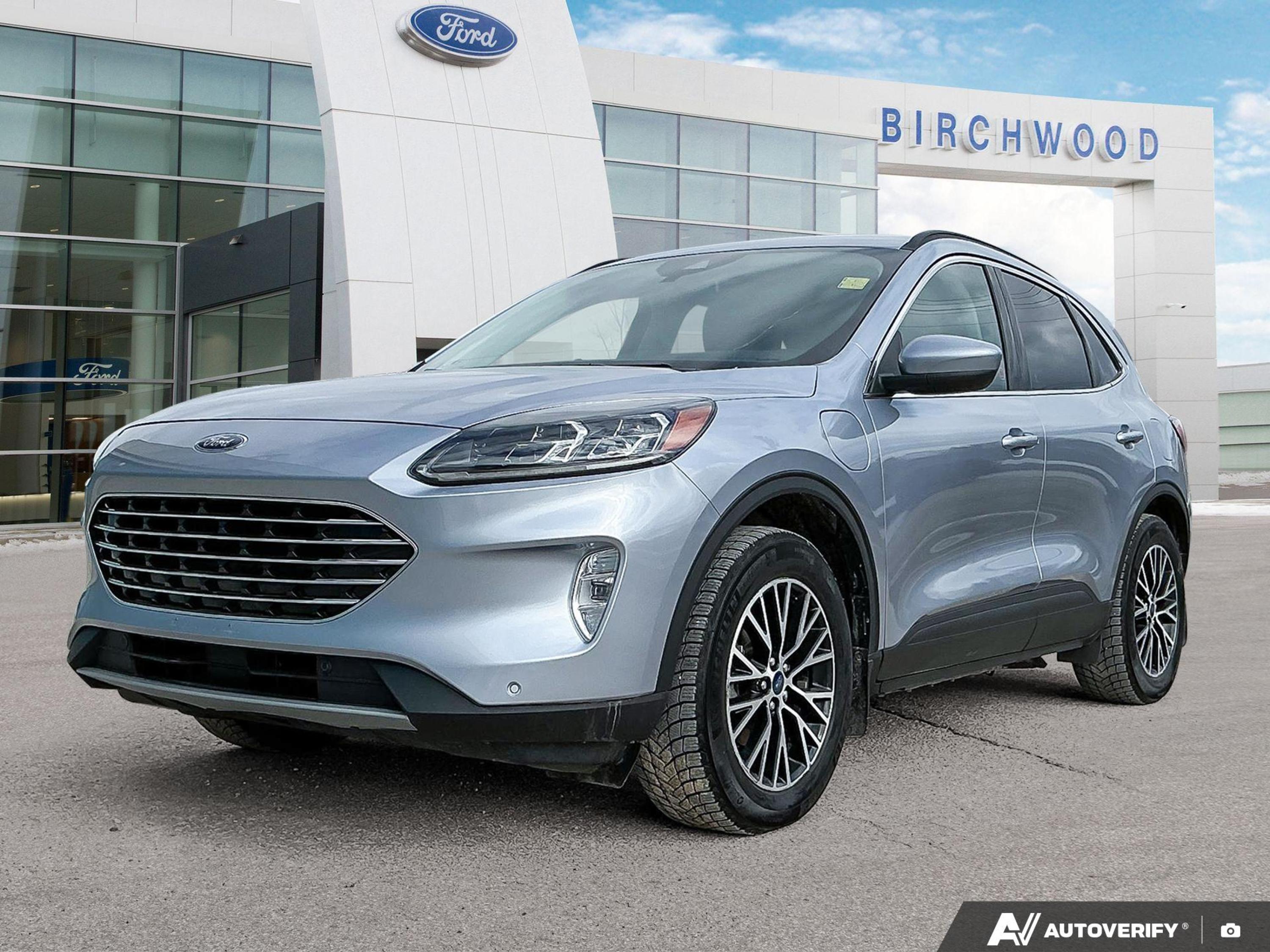 2022 Ford Escape Hybrid Plug-in Titanium FWD