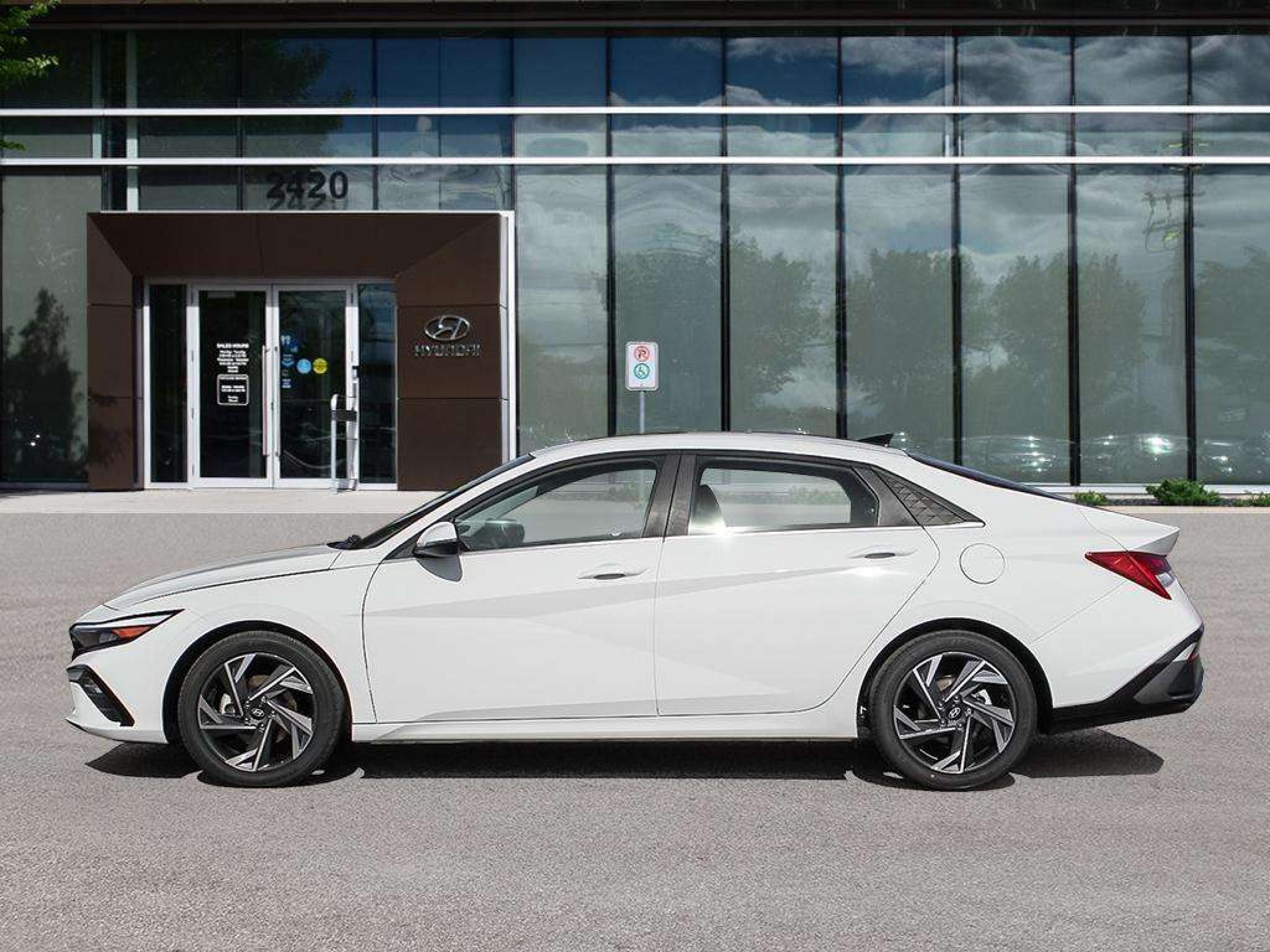 new 2026 Hyundai Elantra Hybrid car, priced at $35,653