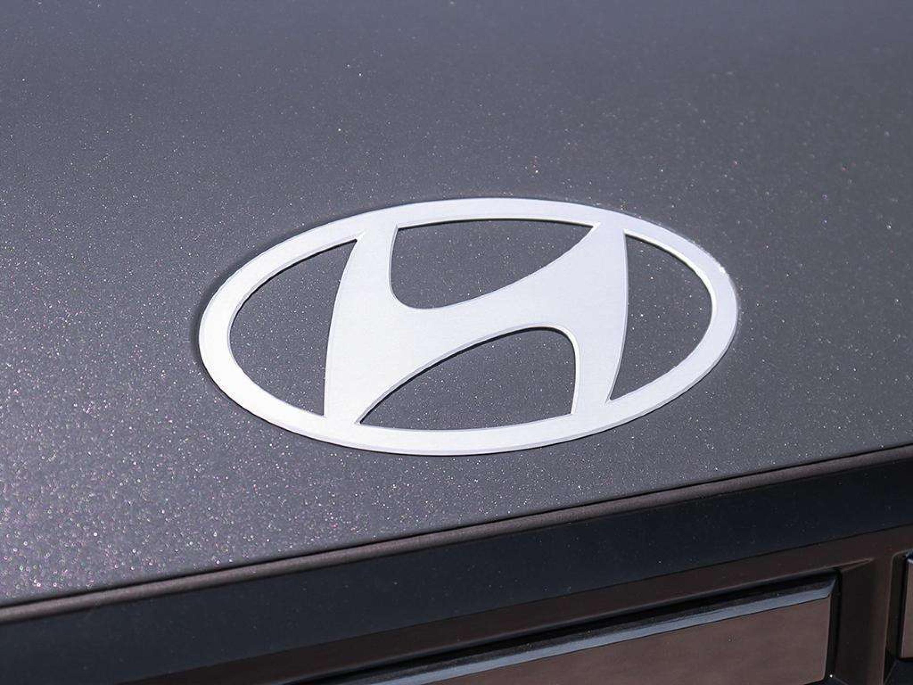 new 2026 Hyundai Santa Fe Hybrid car, priced at $52,005