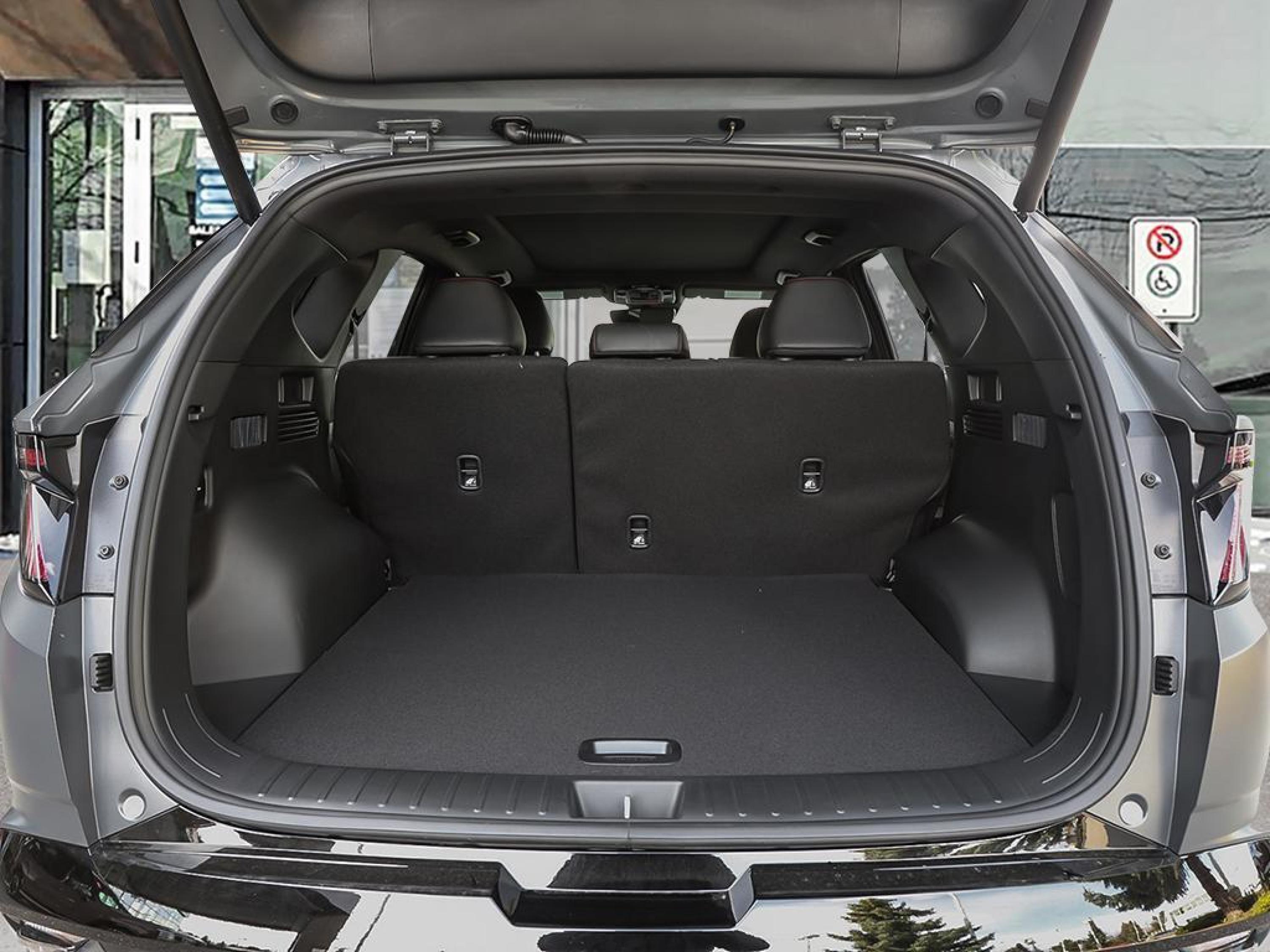 new 2026 Hyundai Tucson Hybrid car, priced at $48,498