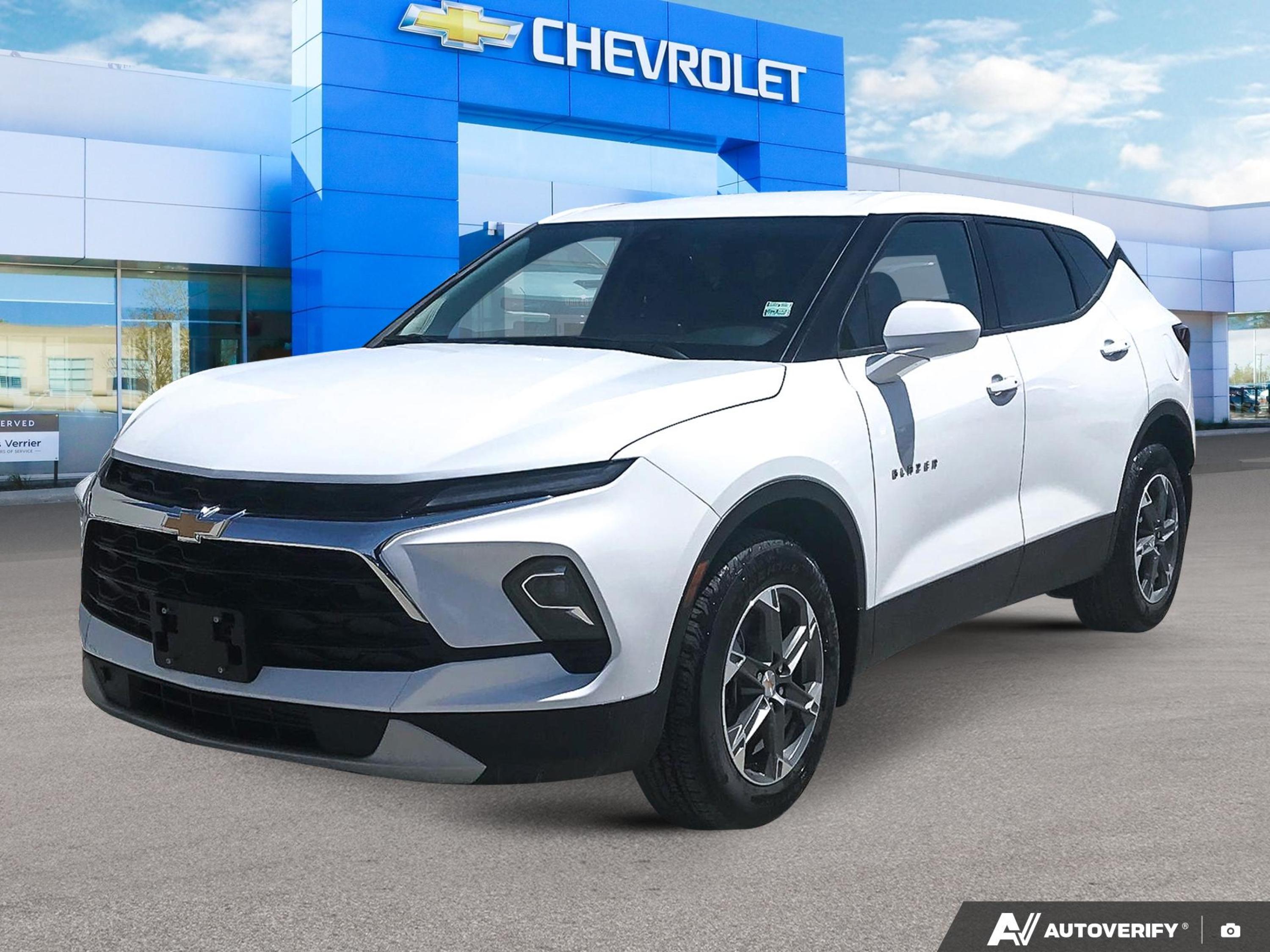 Summit White 2026 Chevrolet Blazer LT AWD SUV / Crossover Automatic