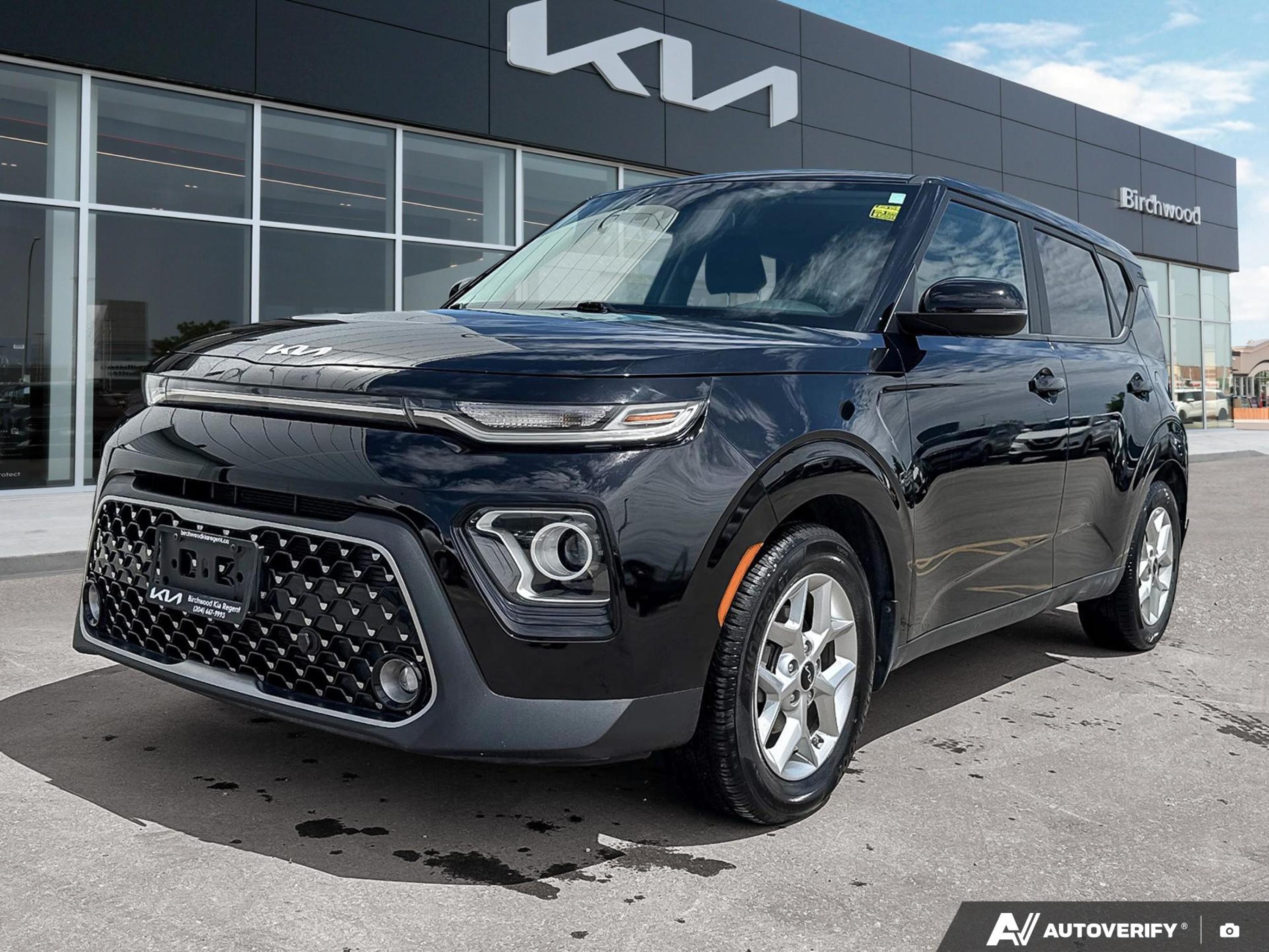 Onyx 2022 Kia Soul EX FWD SUV / Crossover Front-Wheel Drive Automatic
