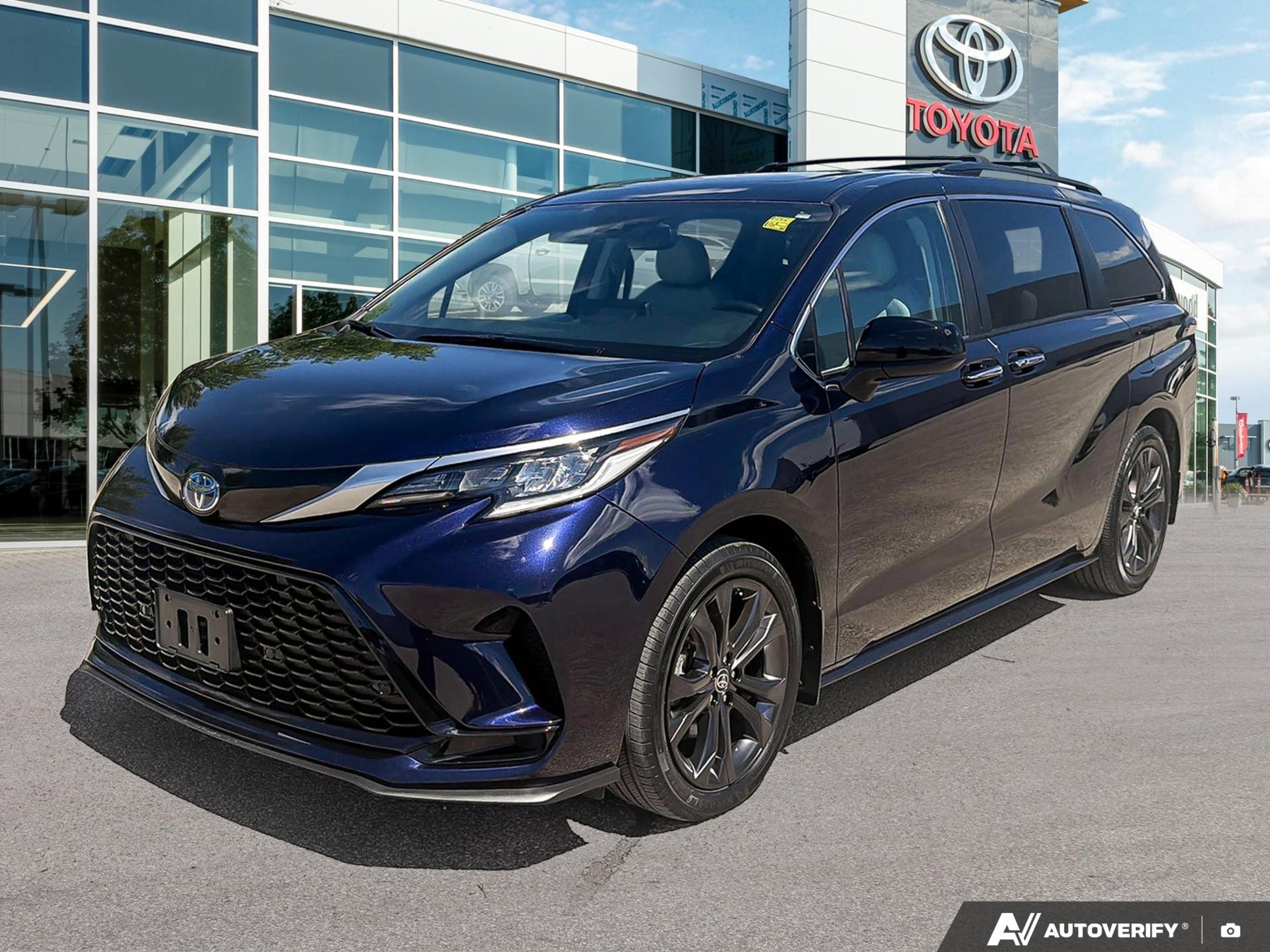 2023 Toyota Sienna XSE 7-Passenger FWD
