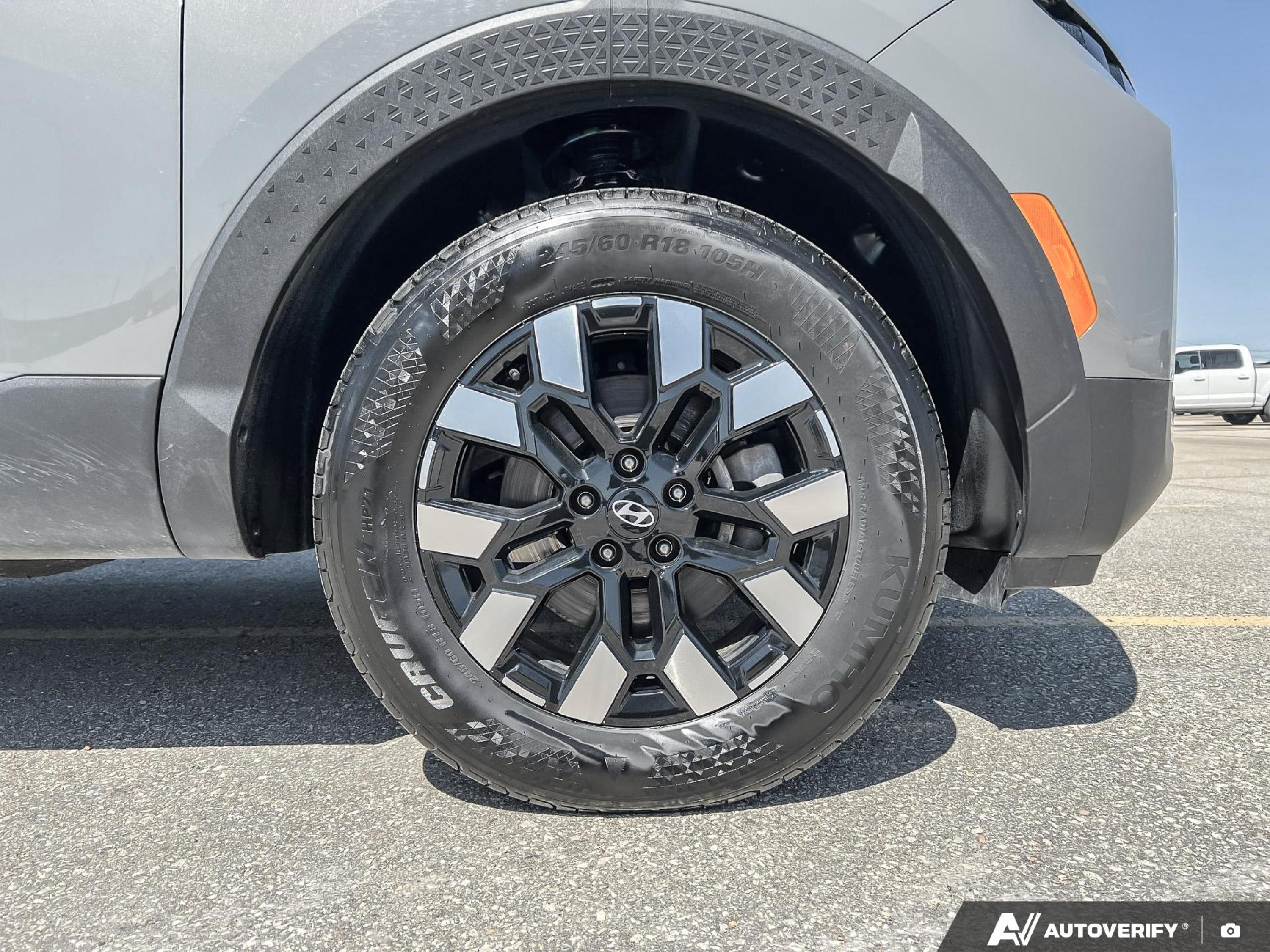 used 2025 Hyundai Santa Cruz car, priced at $38,991