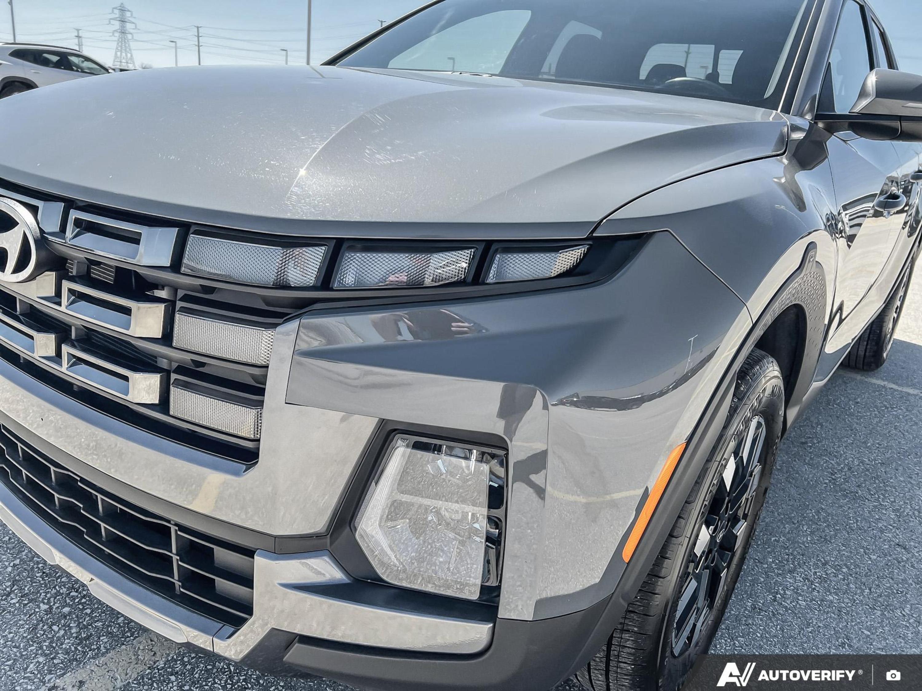 used 2025 Hyundai Santa Cruz car, priced at $38,991