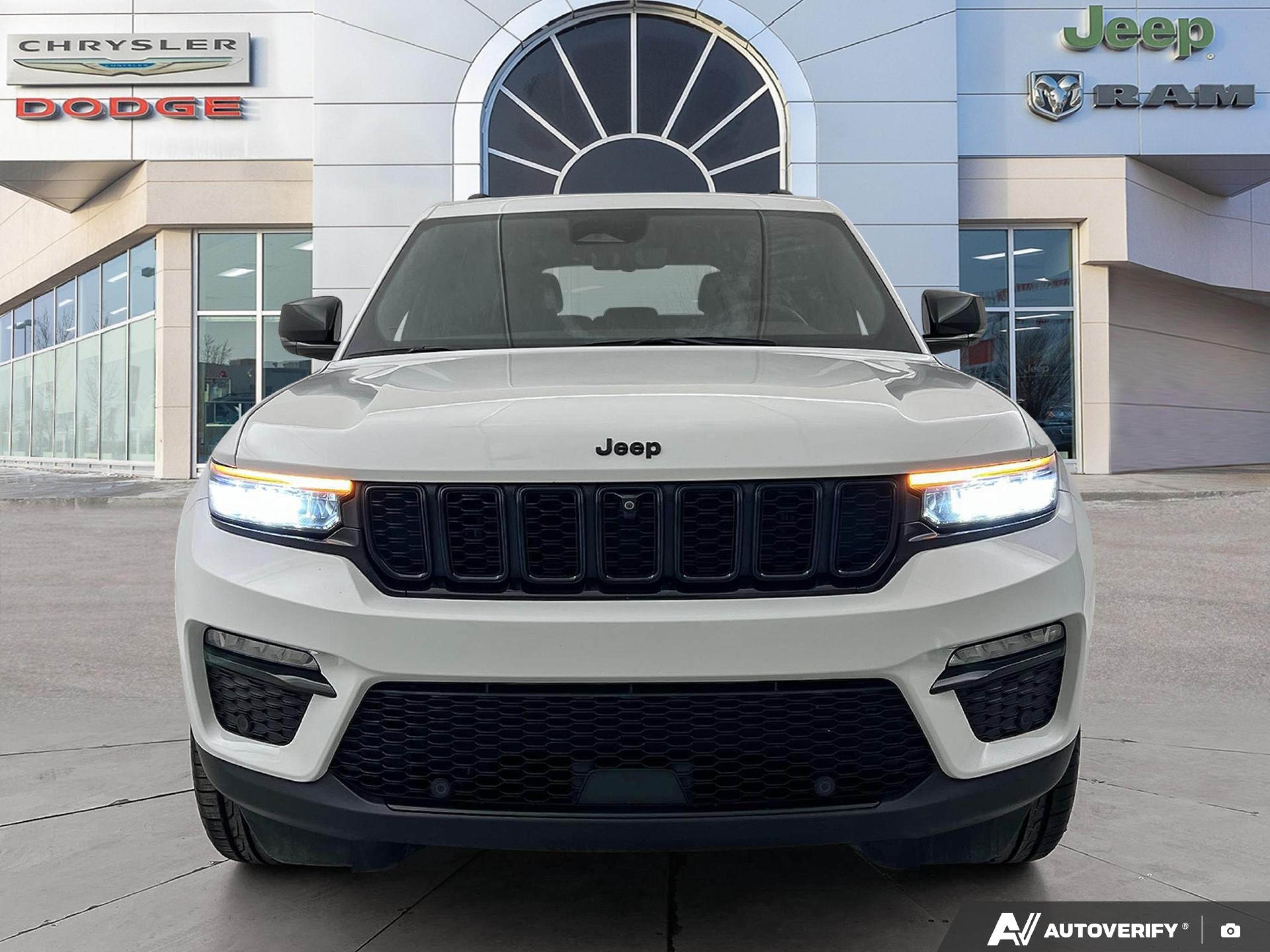 Bright White 2024 Jeep Grand Cherokee Limited 4WD SUV / Crossover Four-Wheel Drive Automatic