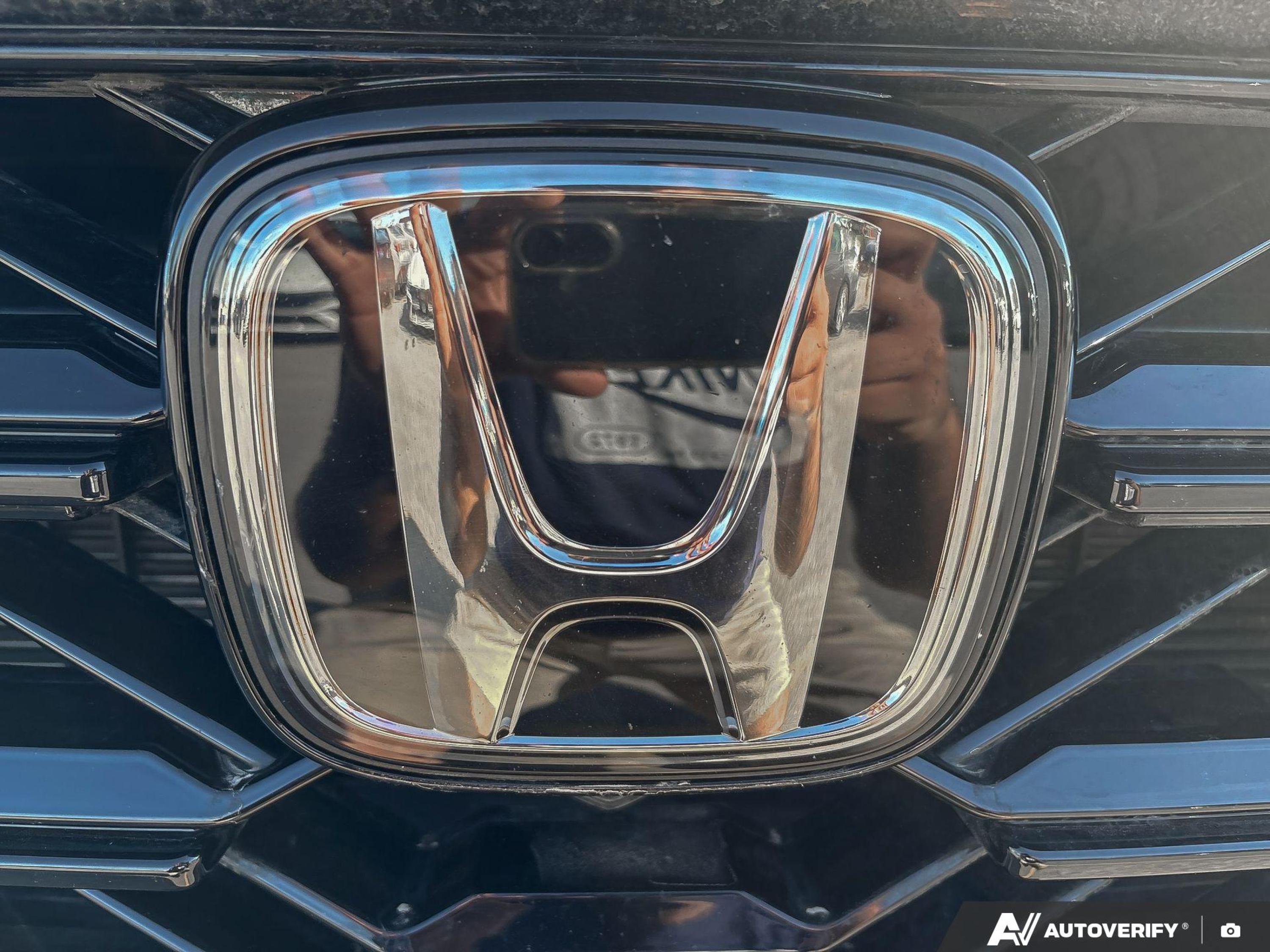 used 2024 Honda CR-V Hybrid car, priced at $41,990