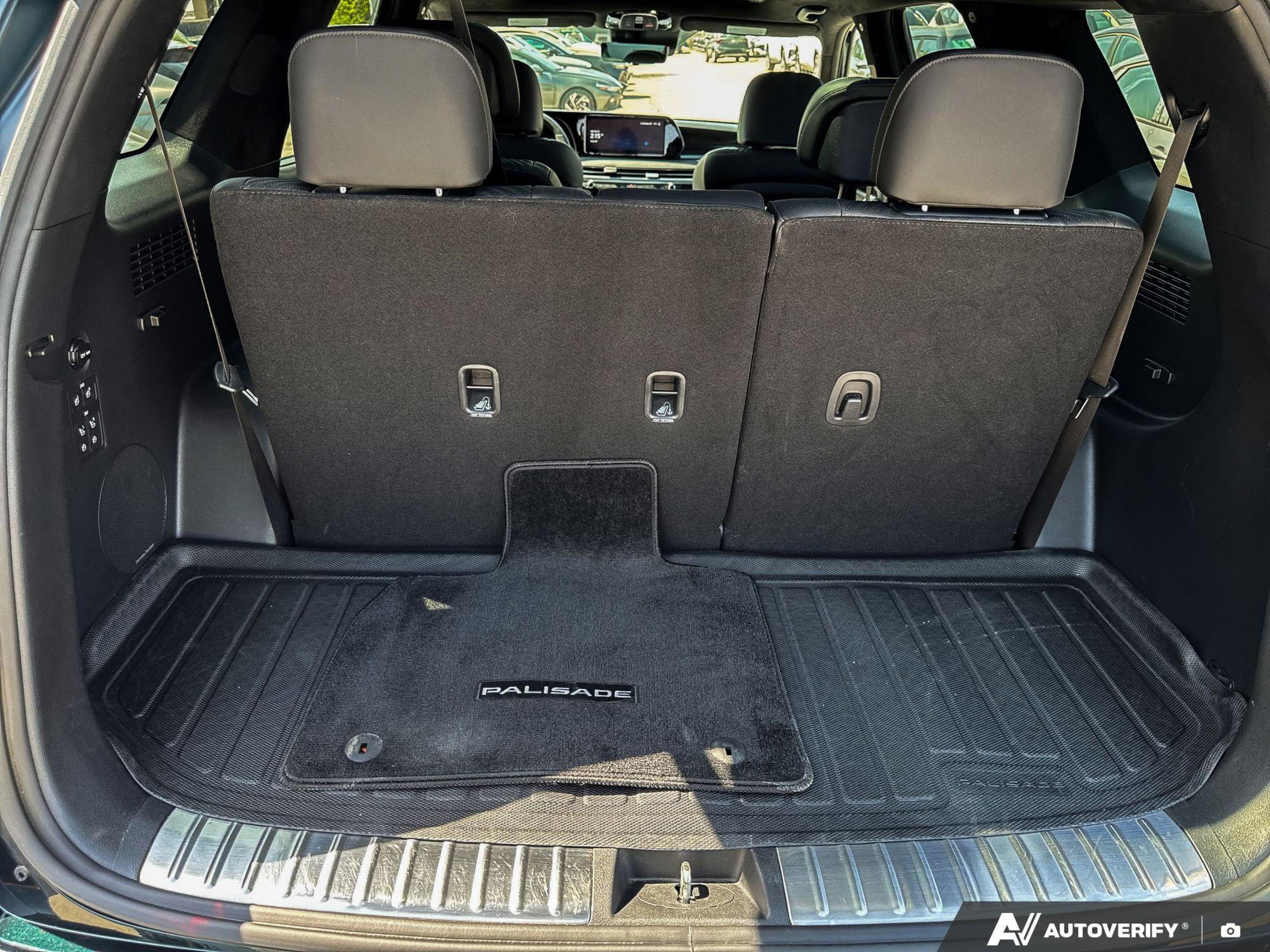 used 2024 Hyundai Palisade car, priced at $54,990
