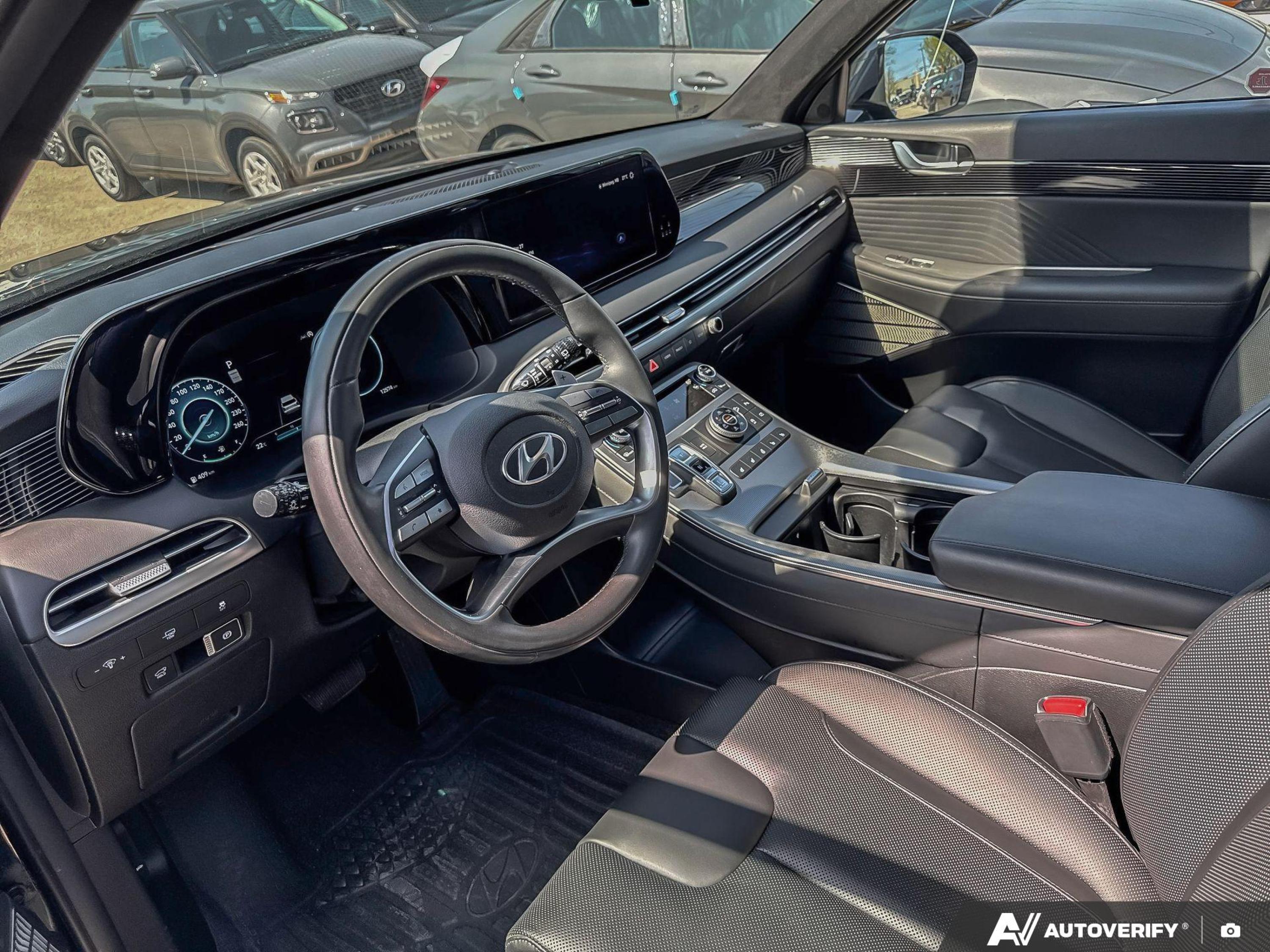 used 2024 Hyundai Palisade car, priced at $54,990